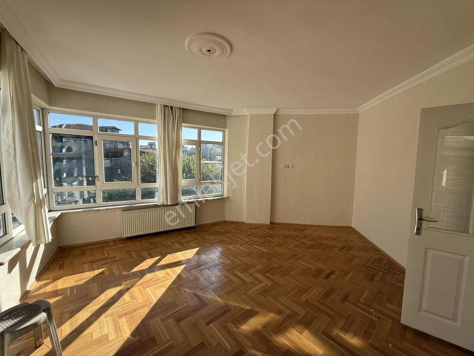 Tarcanlardan,çarşı Merkezde Boş Temiz Kiralık Arakat 2+1 - Görsel 5