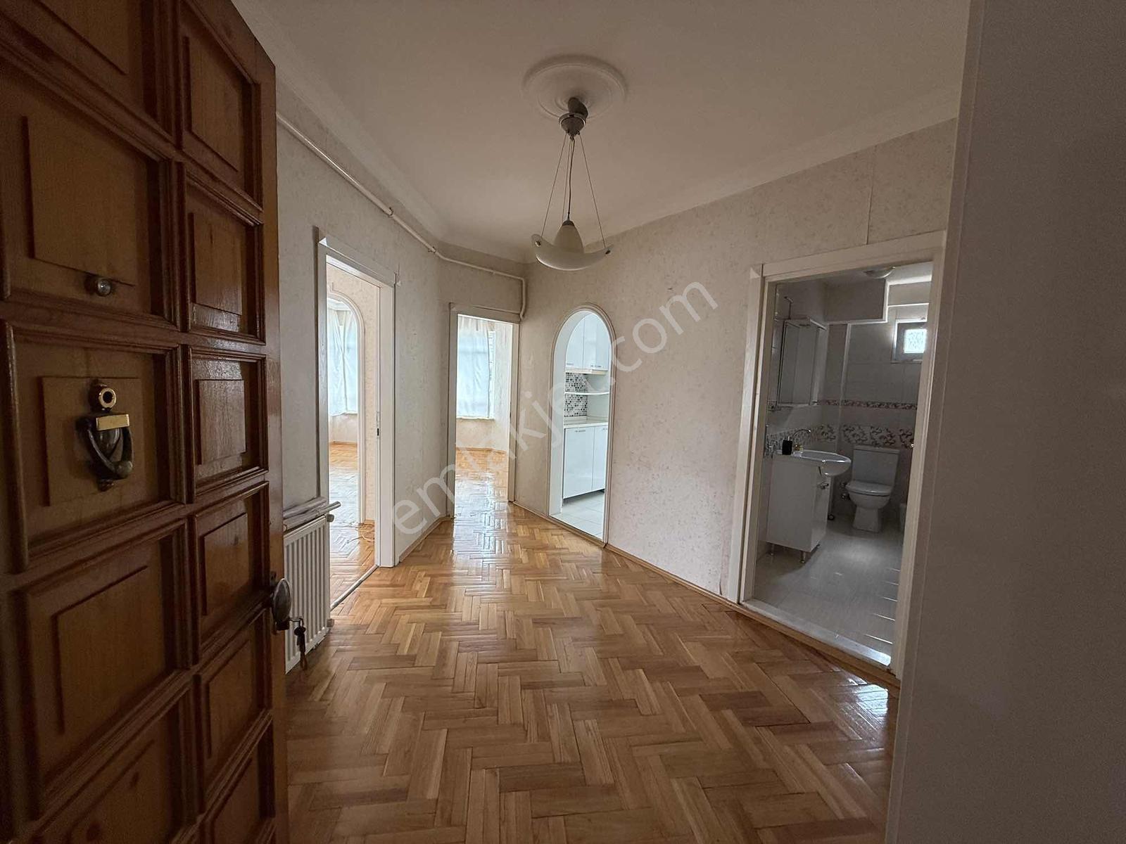 Tarcanlardan,çarşı Merkezde Boş Temiz Kiralık Arakat 2+1 - Görsel 31
