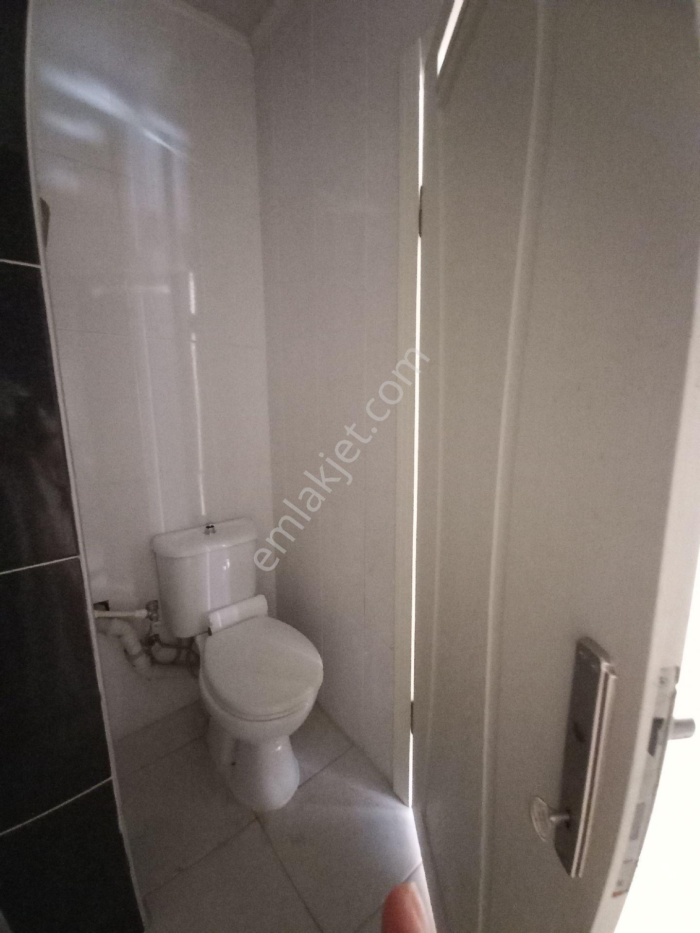 Turpa Lotustan Çarşıda Satılık Dükkan - Görsel 10