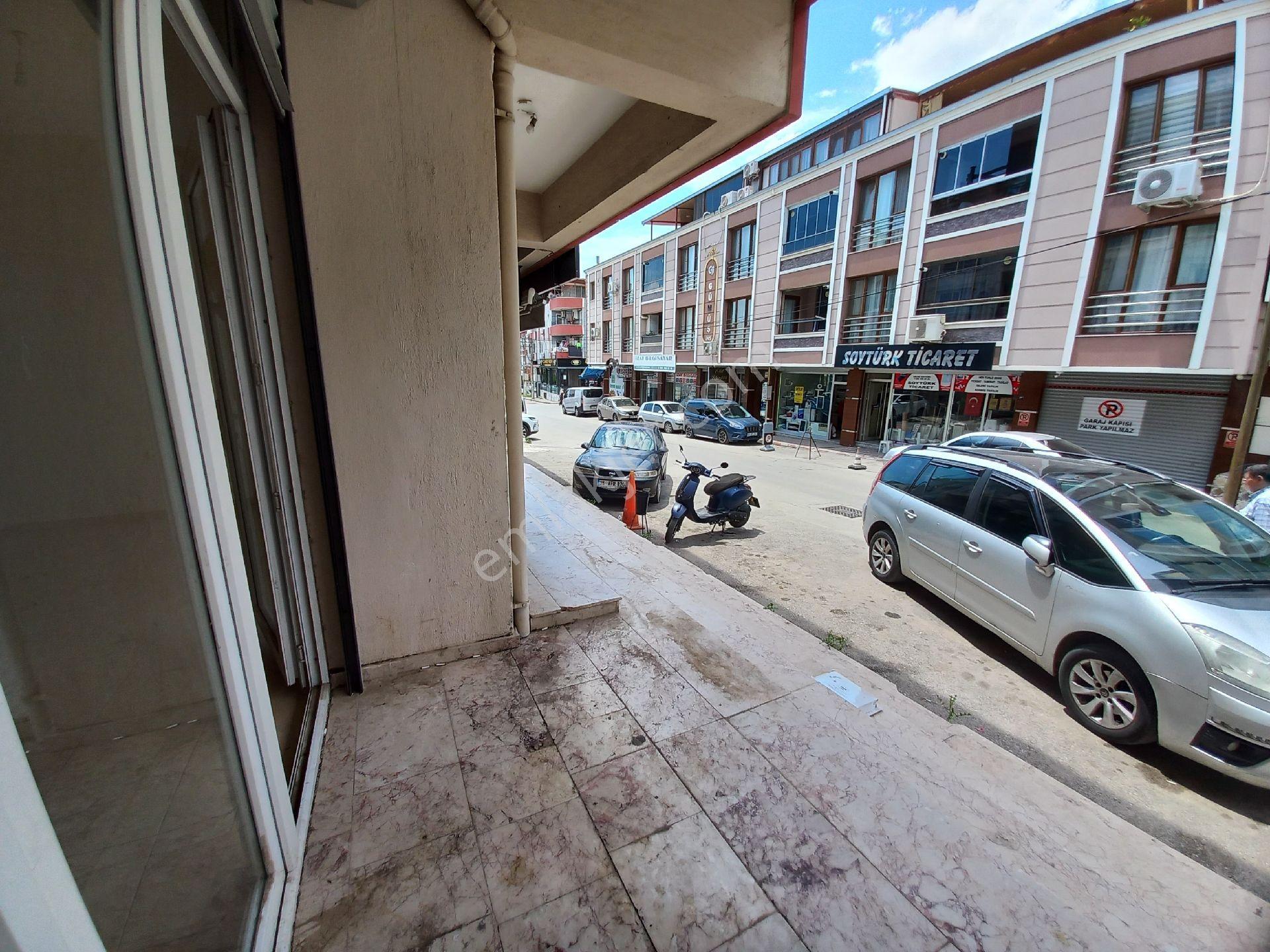 Turpa Lotustan Çarşıda Satılık Dükkan - Görsel 13