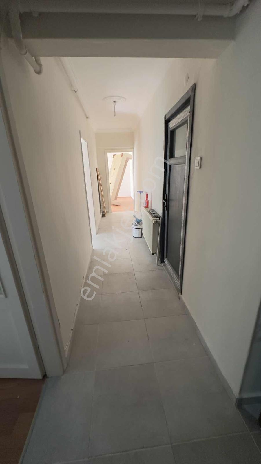 Yalova Merkezde Yatırımlık Ve Oturuma Uygun 2+1 Daire - Görsel 8