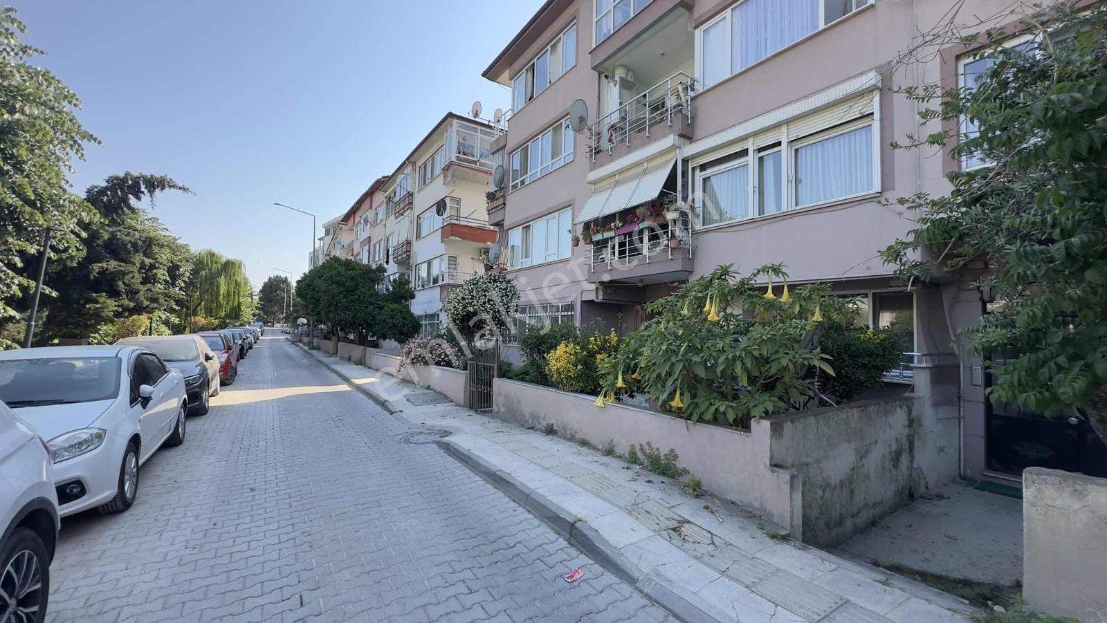 Yalova Merkezde Yatırımlık Ve Oturuma Uygun 2+1 Daire - Görsel 9