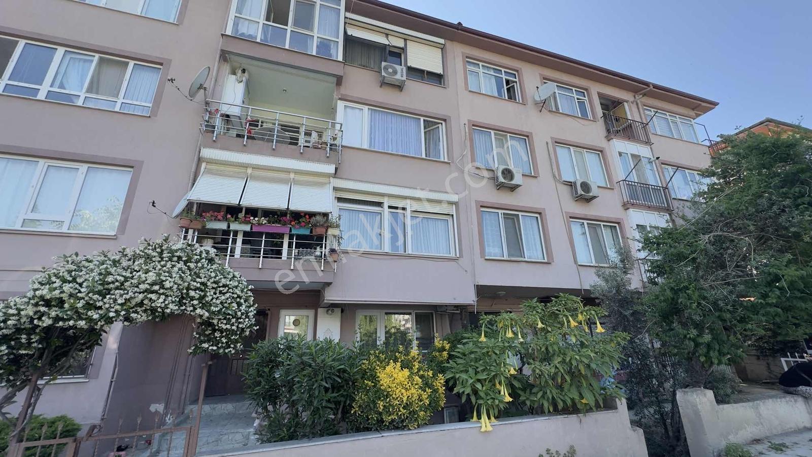 Yalova Merkezde Yatırımlık Ve Oturuma Uygun 2+1 Daire