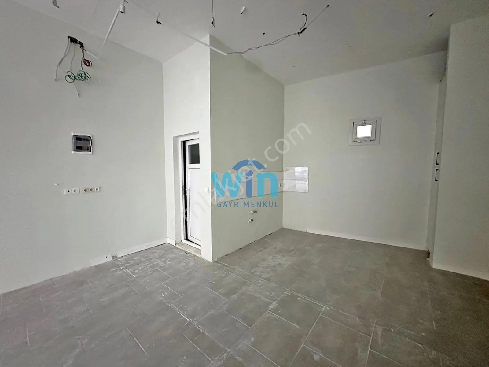 Win'den Tarsus Yeni Ömerli Mahallesinde Kiralık İşyeri - Görsel 4