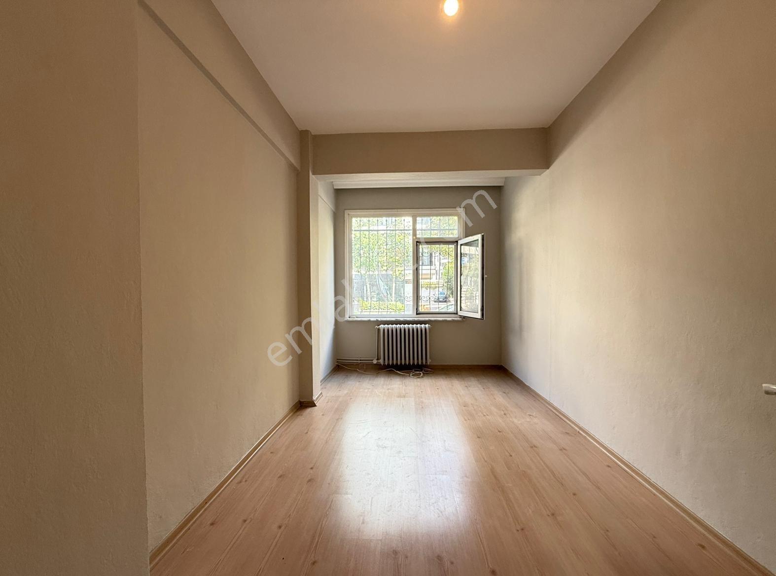 Şenesenevler Minibüs Cad. 2.paralde Ön Cepheli 105m2 2+1 - Görsel 13