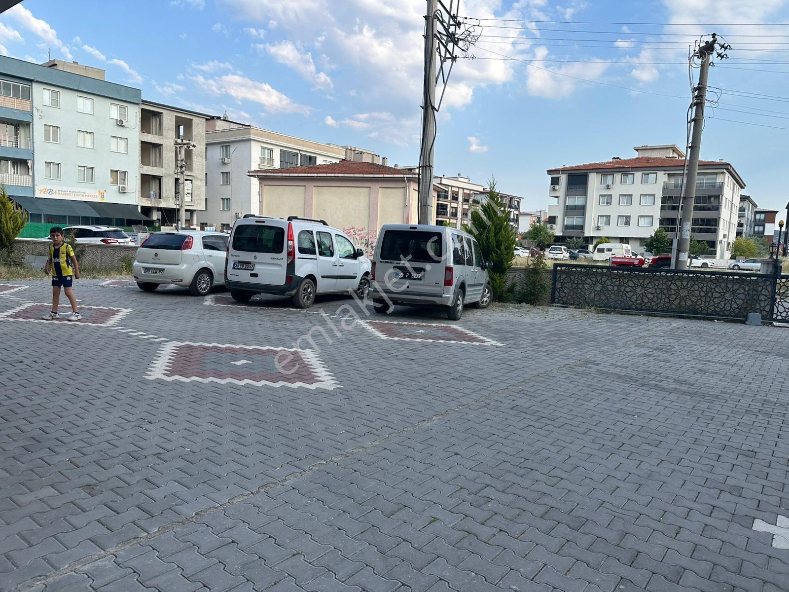 Duman Emlak'tan Site İçersinde Satılık 1+1 Daire - Görsel 15
