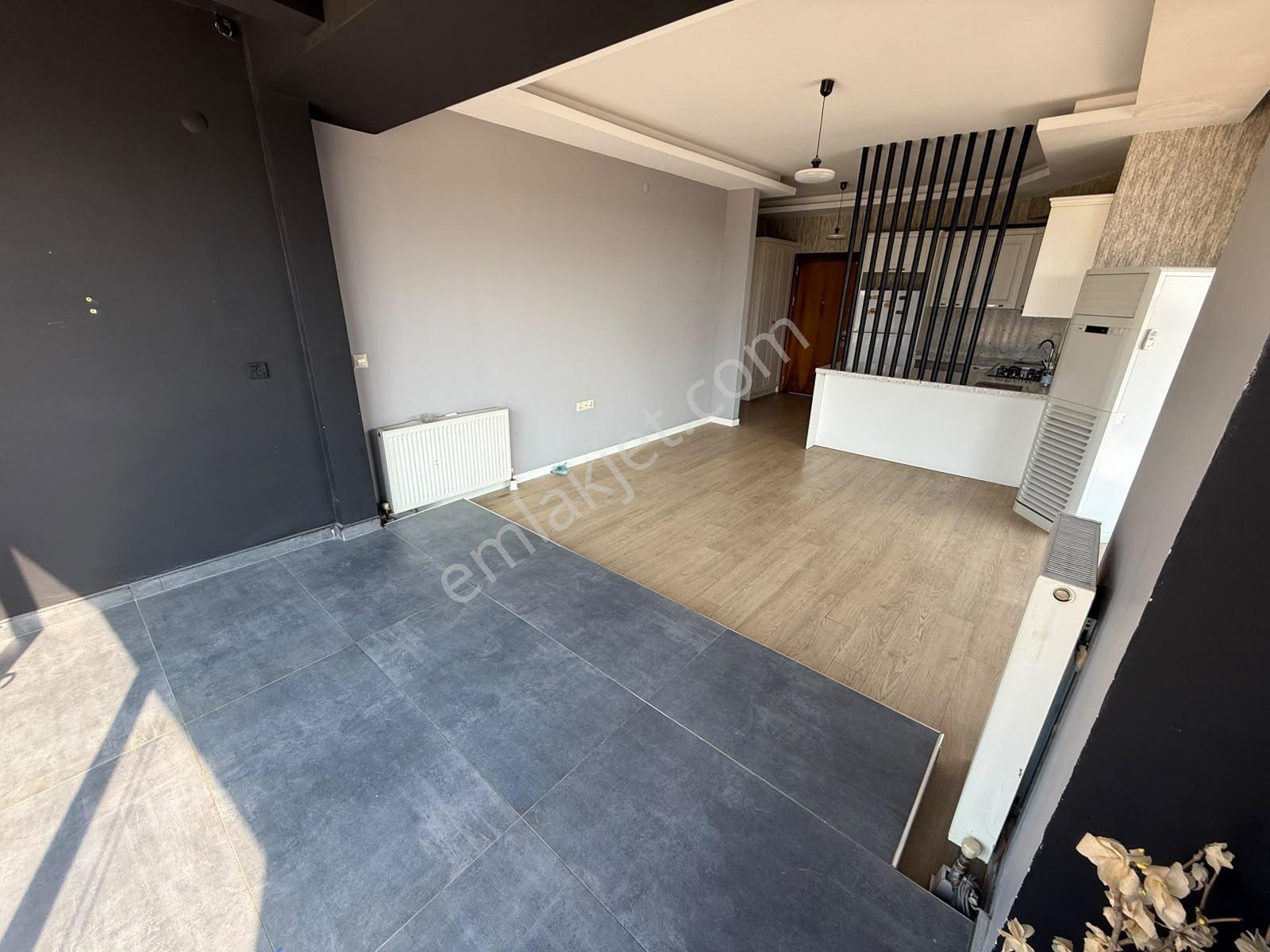 Profasor *dan Alpiş Aden House 'da Teraslı 1+1 Kiralık Homeofice - Görsel 23