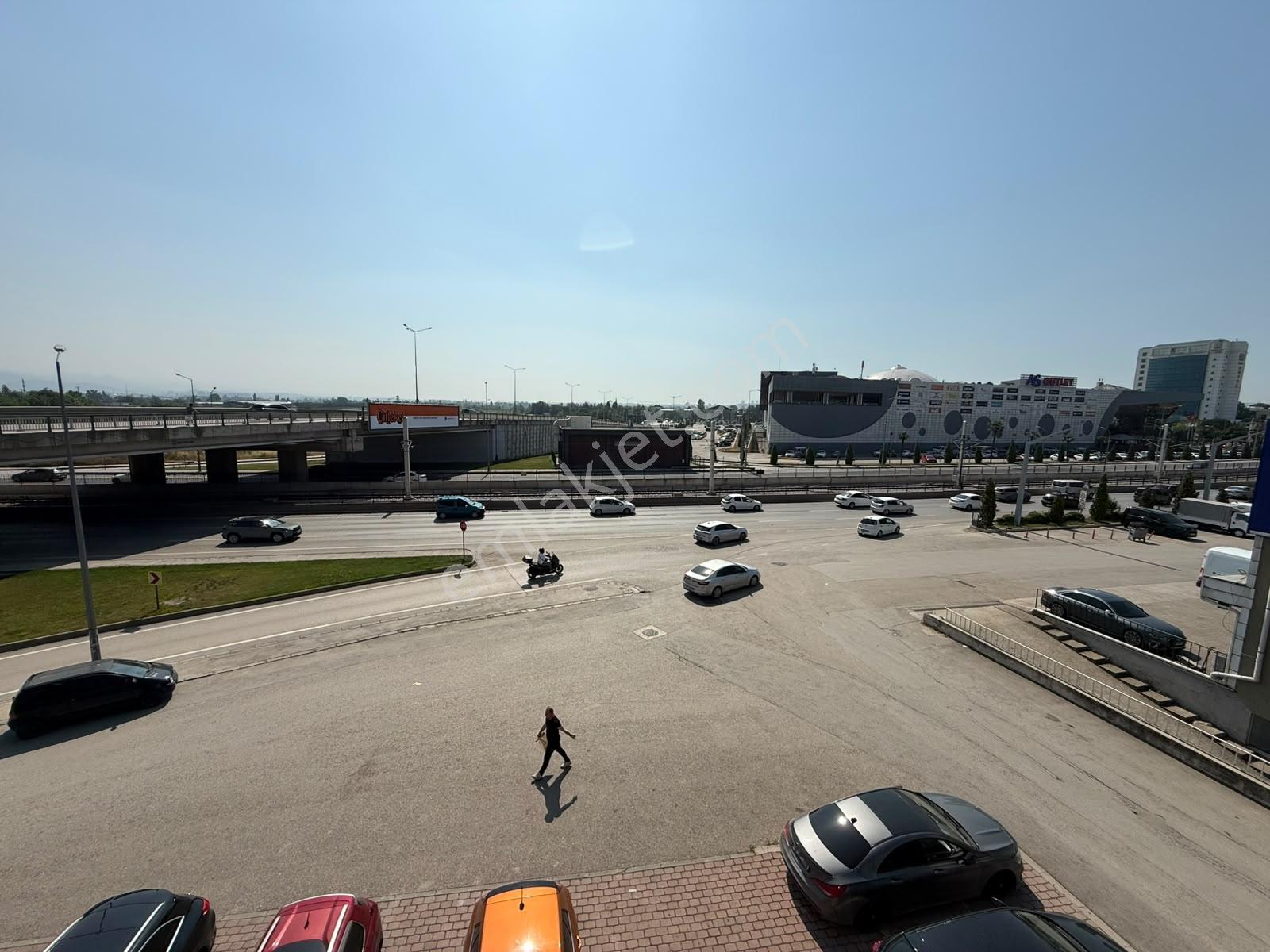 Profasor *dan Alpiş Aden House 'da Teraslı 1+1 Kiralık Homeofice - Görsel 14