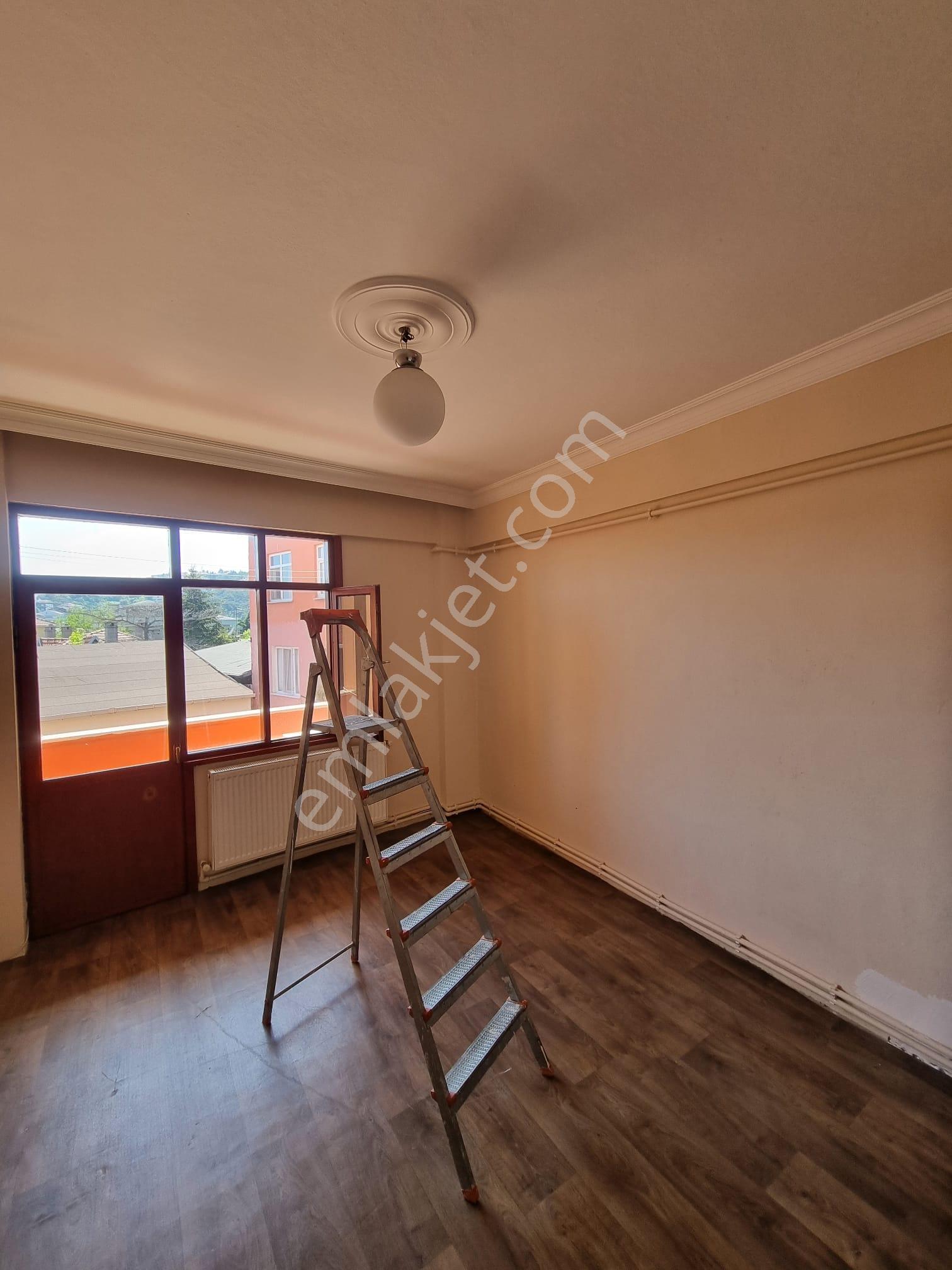 Sarıyer Tarabya Üstü Çarşı, Ulaşım, Pazar Adım Mesafe, Sahil 5dk - Görsel 8