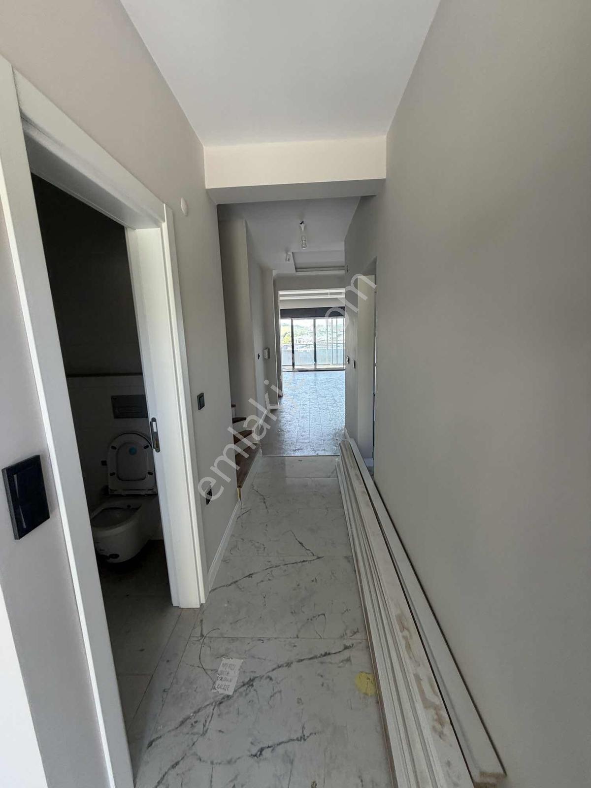 Kadıköy Moda Evlerinde 4+2 275m2 Fırsat Villa!! - Görsel 9