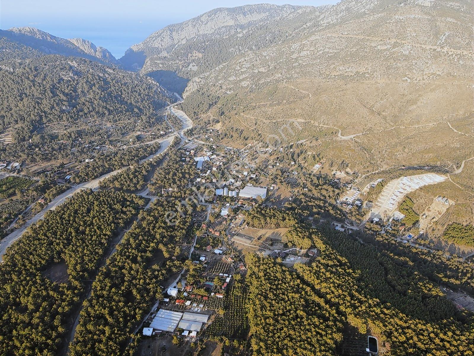 Turizm Cenneti Olimpos Merkezde Satılık Arazi Bahçe Ve Tesis - Görsel 14