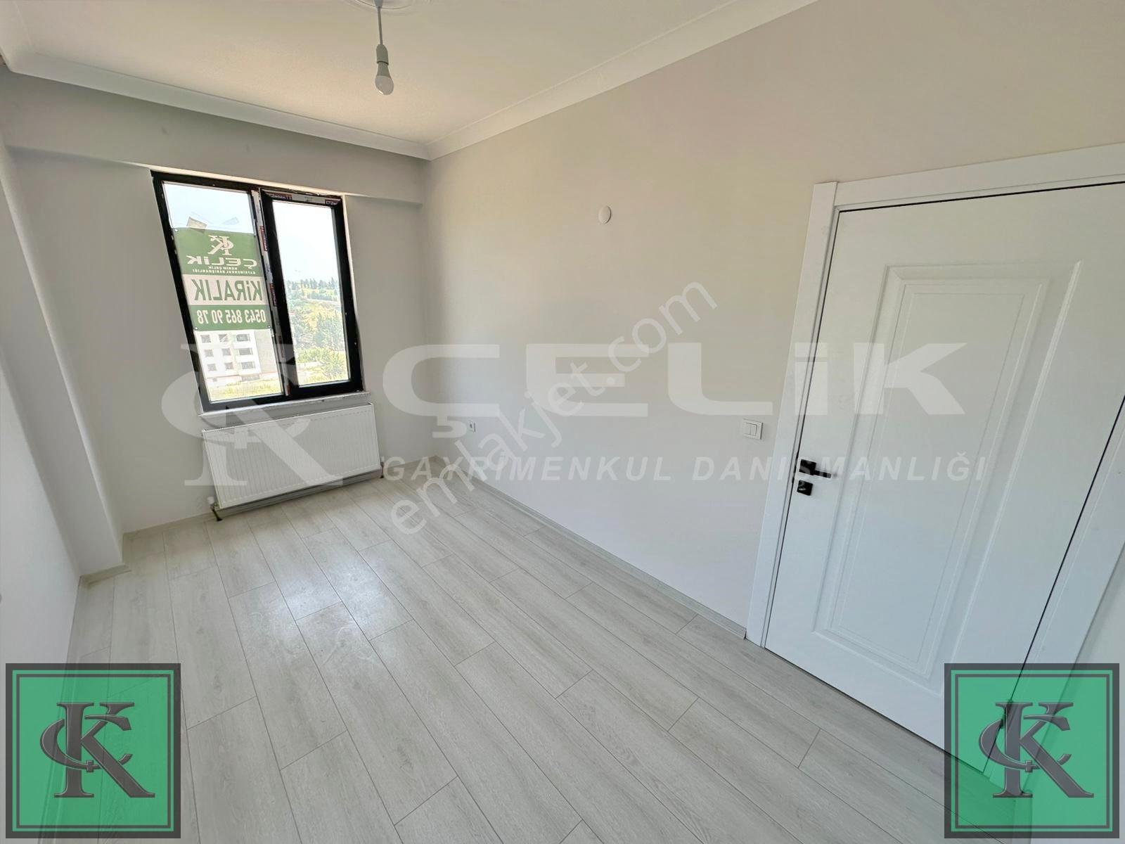 Çelik'ten Site İçersinde Otoparklı Sığınaklı Kiralık 1+1 Daire - Görsel 25