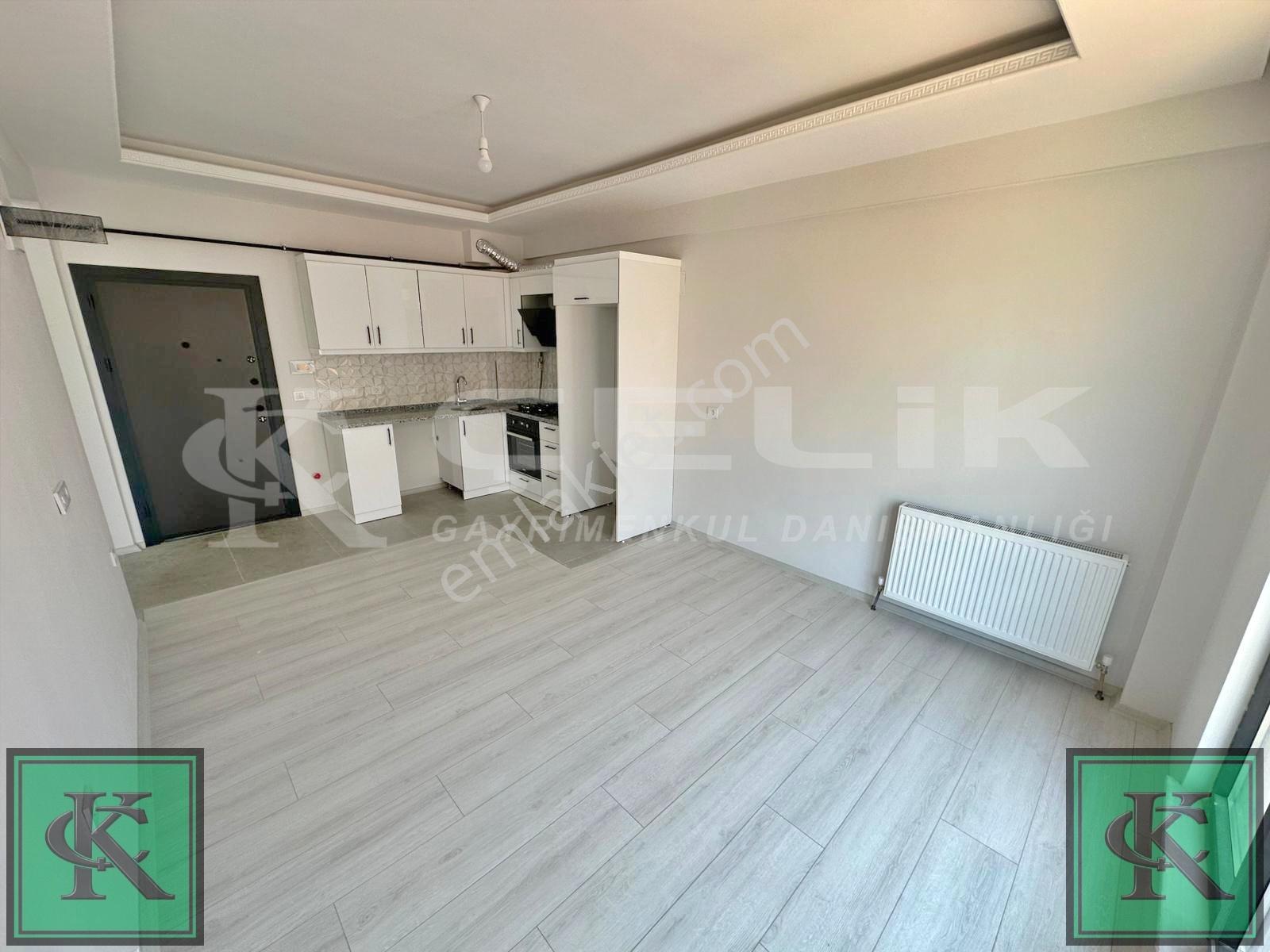 Çelik'ten Site İçersinde Otoparklı Sığınaklı Kiralık 1+1 Daire - Görsel 9