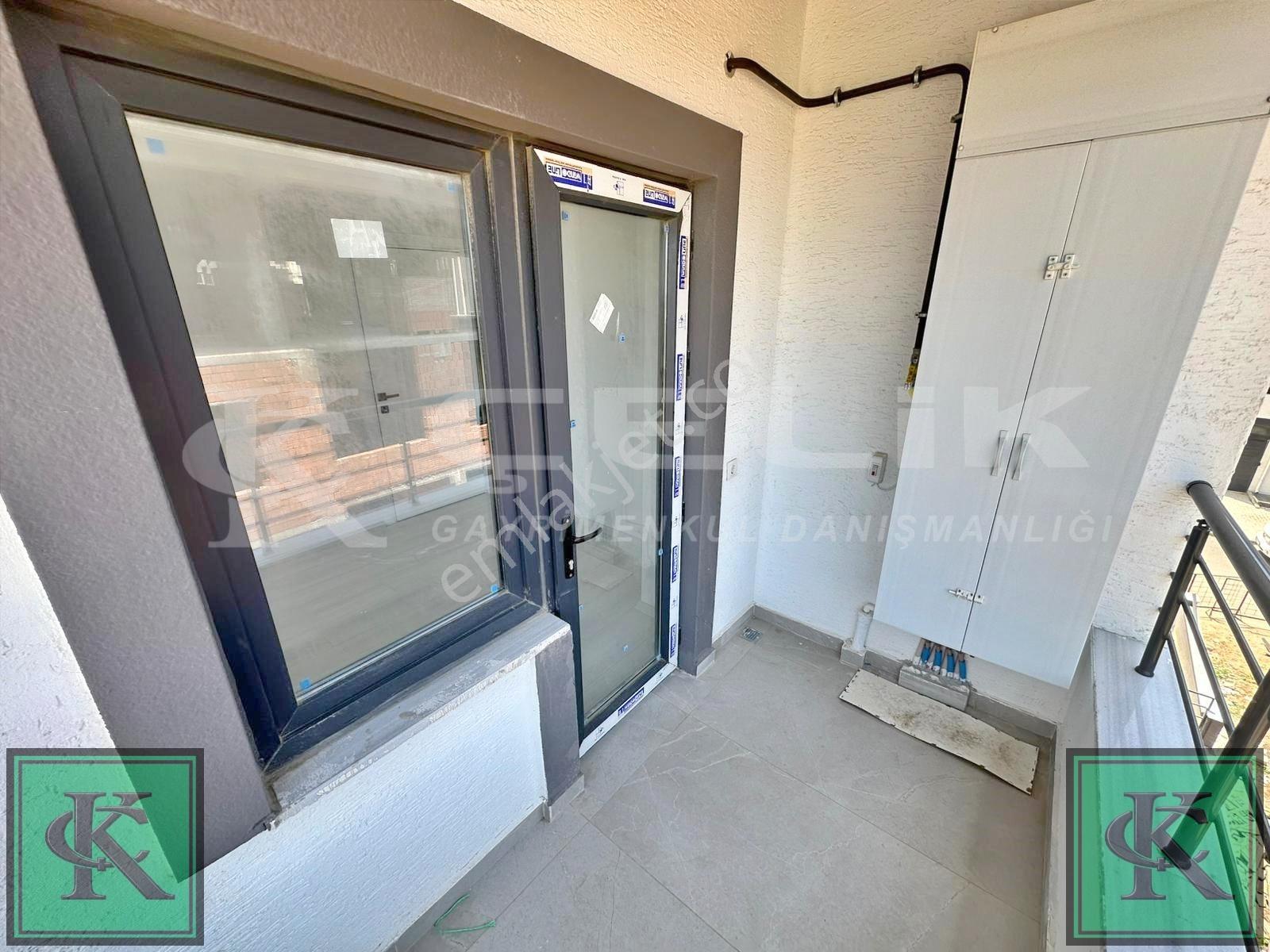 Çelik'ten Site İçersinde Otoparklı Sığınaklı Kiralık 1+1 Daire - Görsel 27