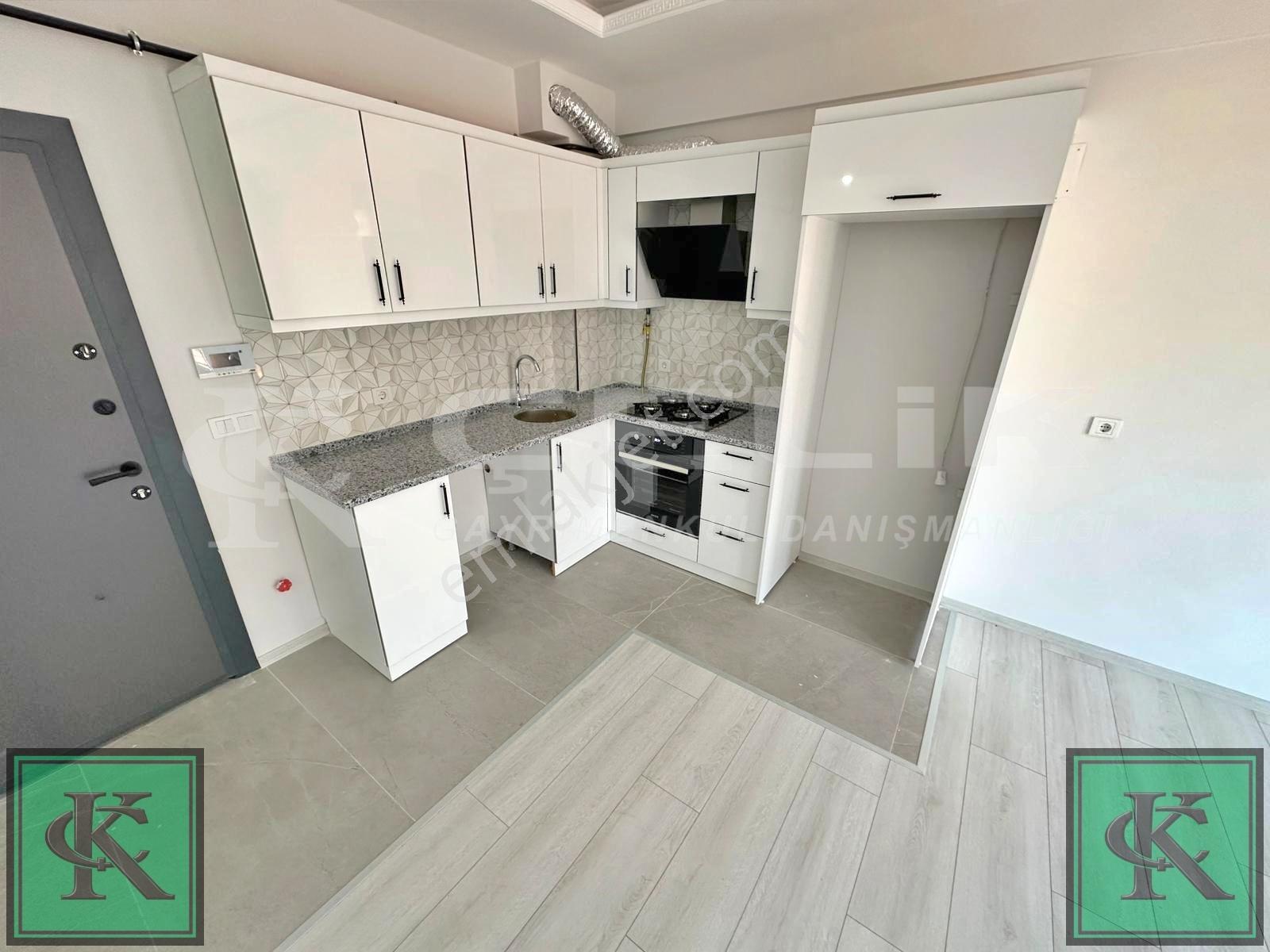 Çelik'ten Site İçersinde Otoparklı Sığınaklı Kiralık 1+1 Daire - Görsel 17
