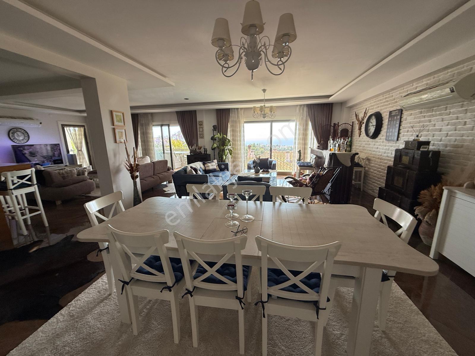 Soğucak'ta Deniz Manzaralı Özel Havuzlu 8+1 Lüks Villa - Görsel 30