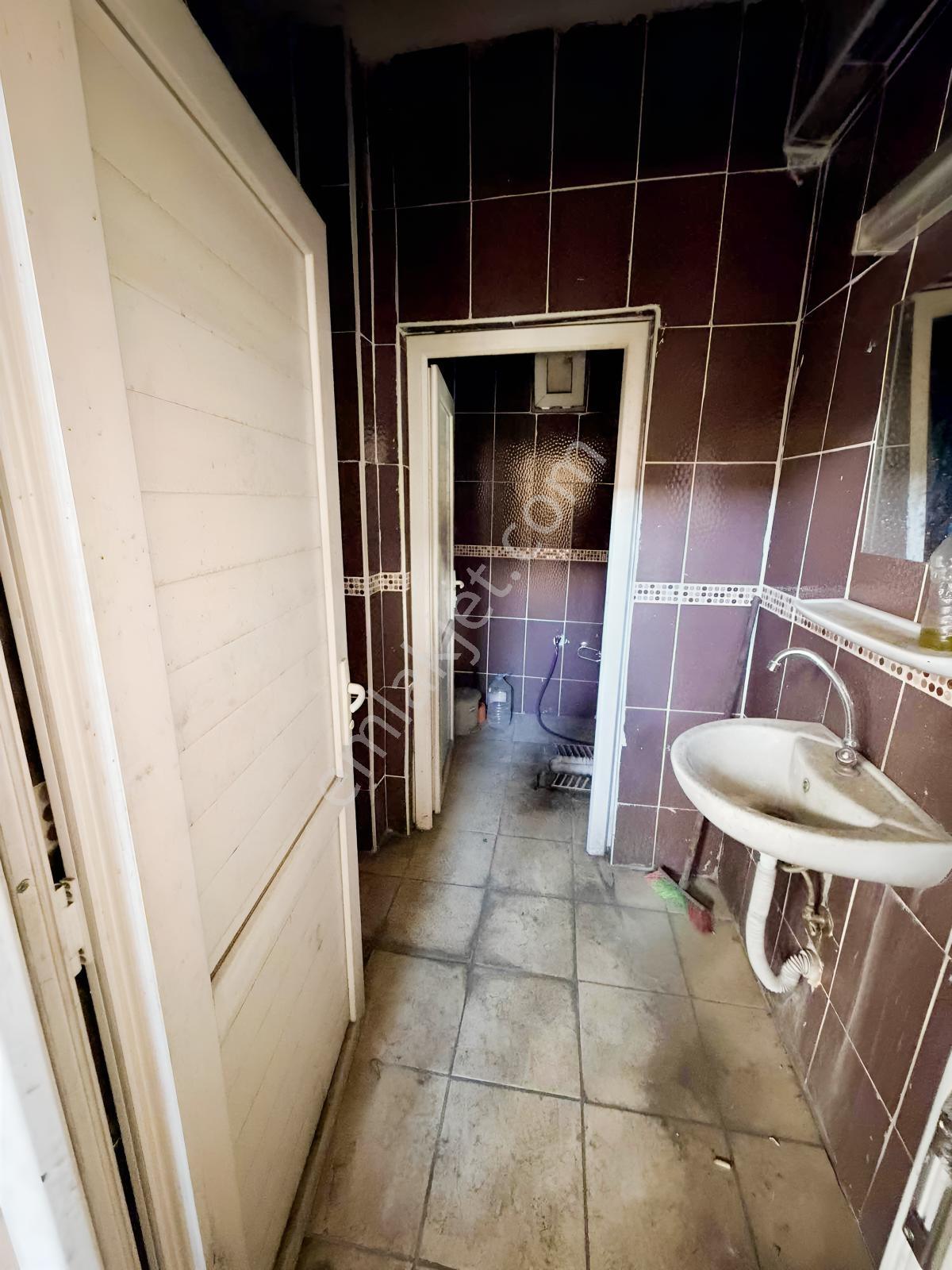 Altıayak Sanayi Sitesinde 1.200 M² 3 Katlı Kiralık İşyeri - Görsel 10