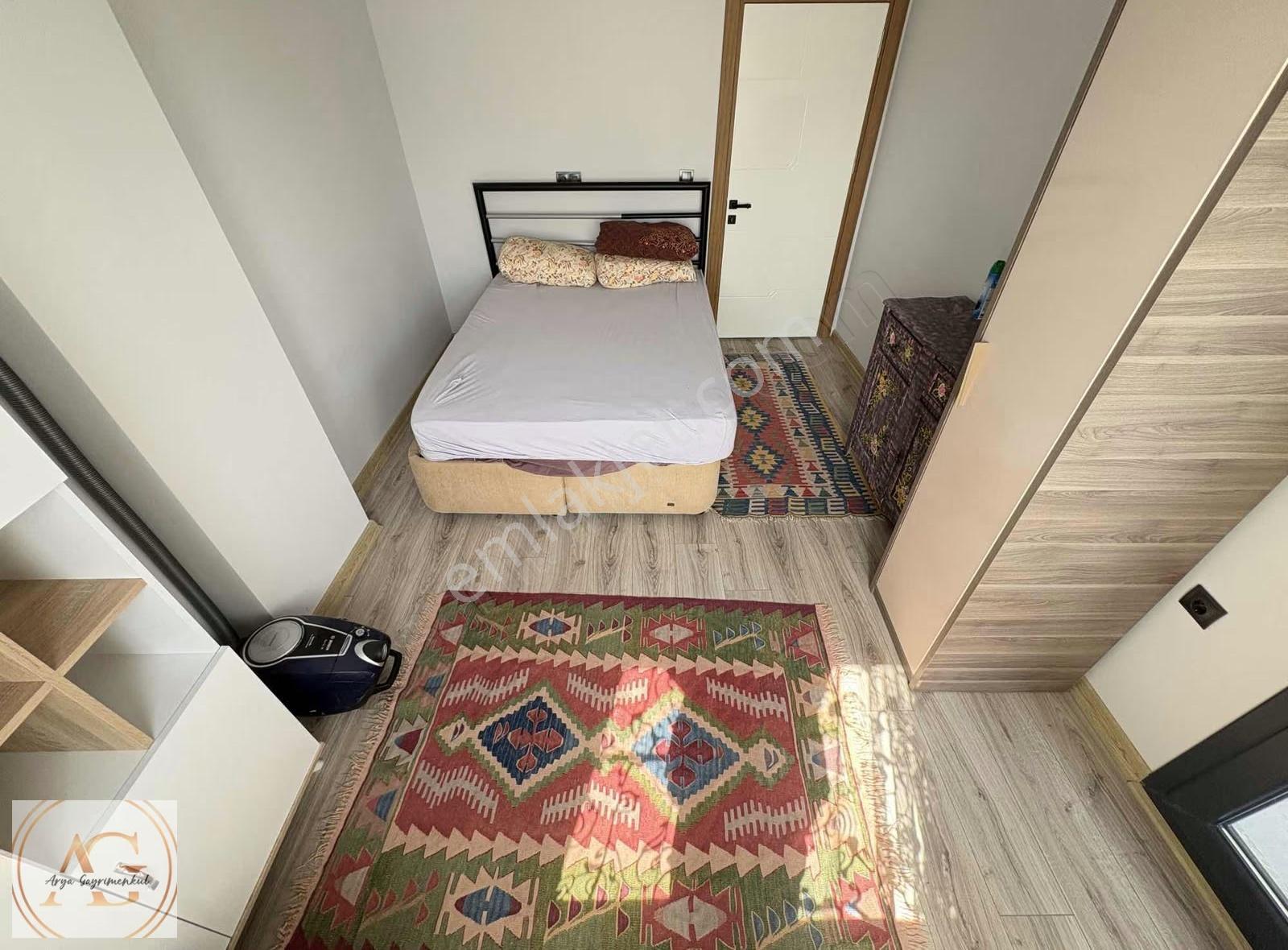 Arya'dan Kiralık 1+1 Ön Cephe Eşyalı Daire - Görsel 31