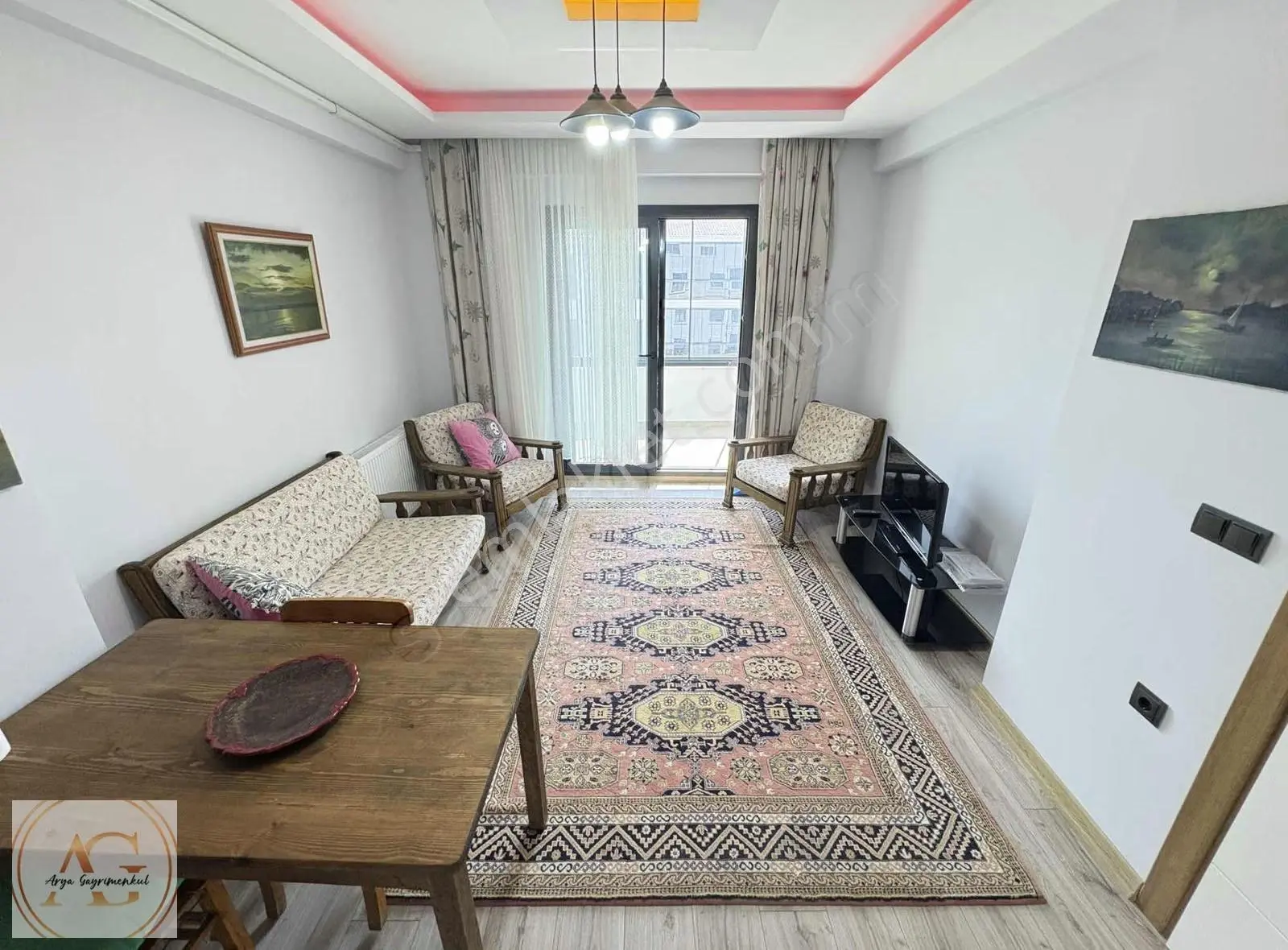 Arya'dan Kiralık 1+1 Ön Cephe Eşyalı Daire - Görsel 3