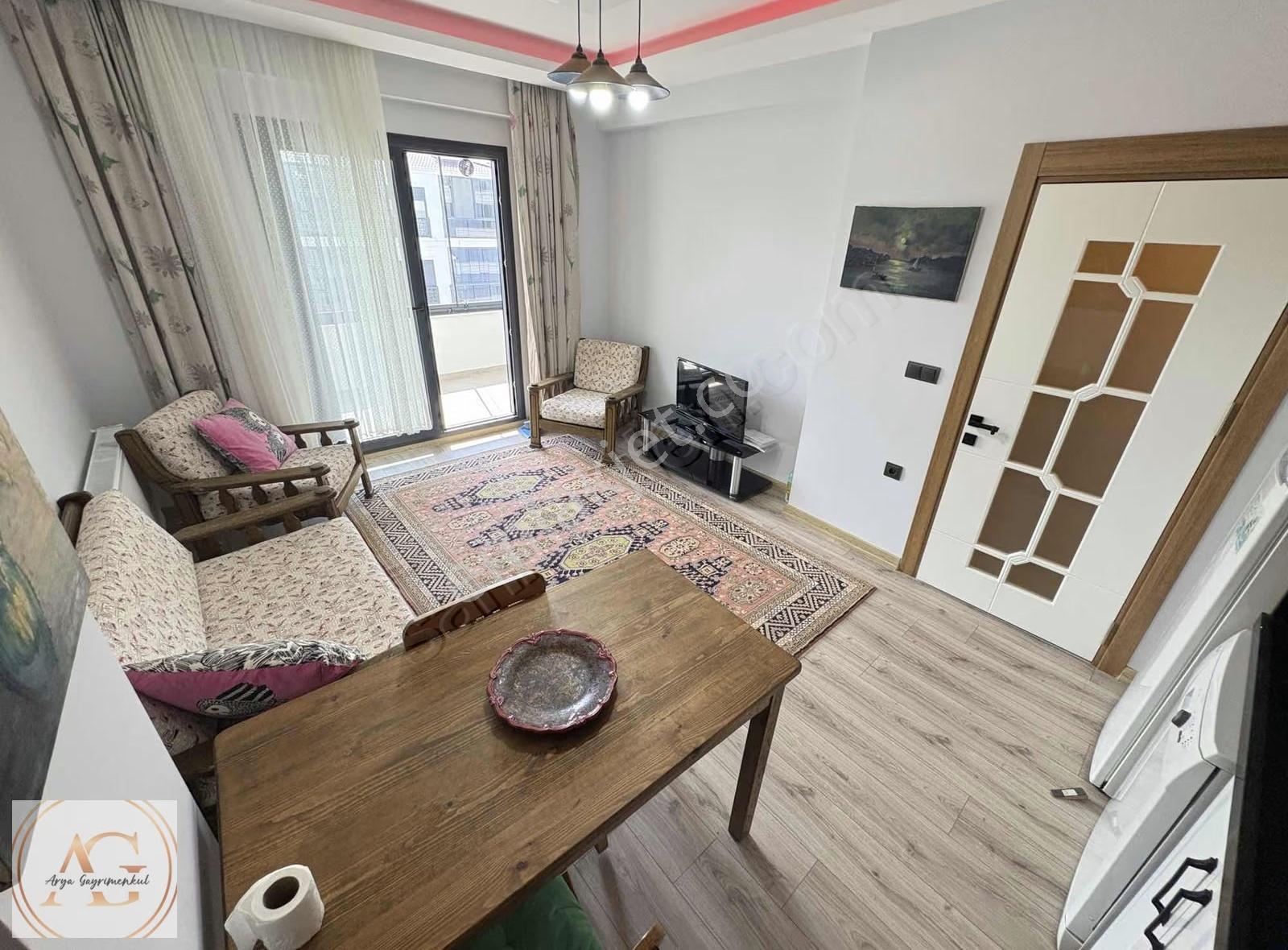 Arya'dan Kiralık 1+1 Ön Cephe Eşyalı Daire - Görsel 2