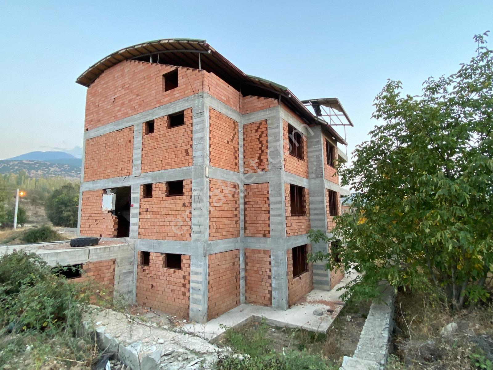 !!yatırım Fırsatı!! Isparta Sav'da Satılık Bina Ve Arsası - Görsel 4