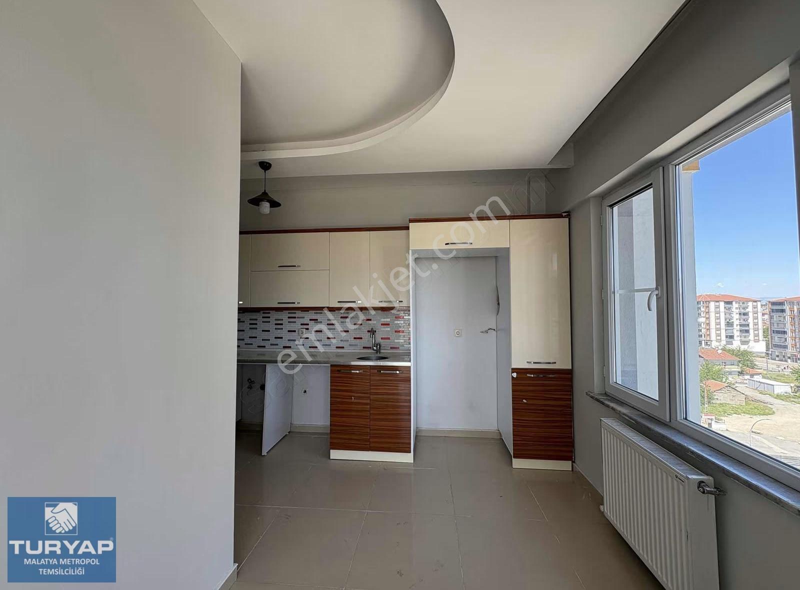 Turyap Metropol'den Canbaylar 4 Sitesi 3+1 Kiralık Daire - Görsel 14