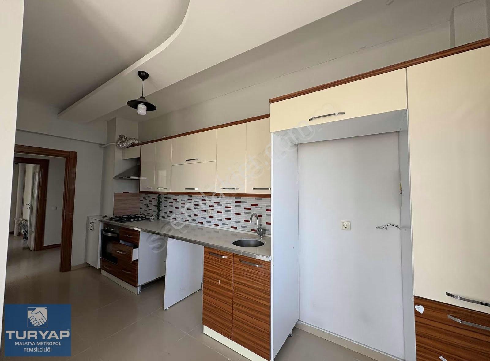 Turyap Metropol'den Canbaylar 4 Sitesi 3+1 Kiralık Daire - Görsel 7