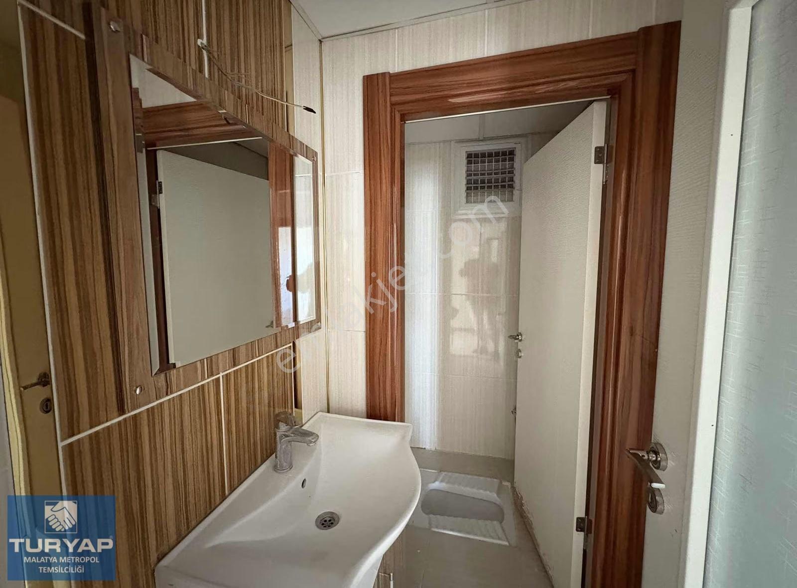 Turyap Metropol'den Canbaylar 4 Sitesi 3+1 Kiralık Daire - Görsel 15