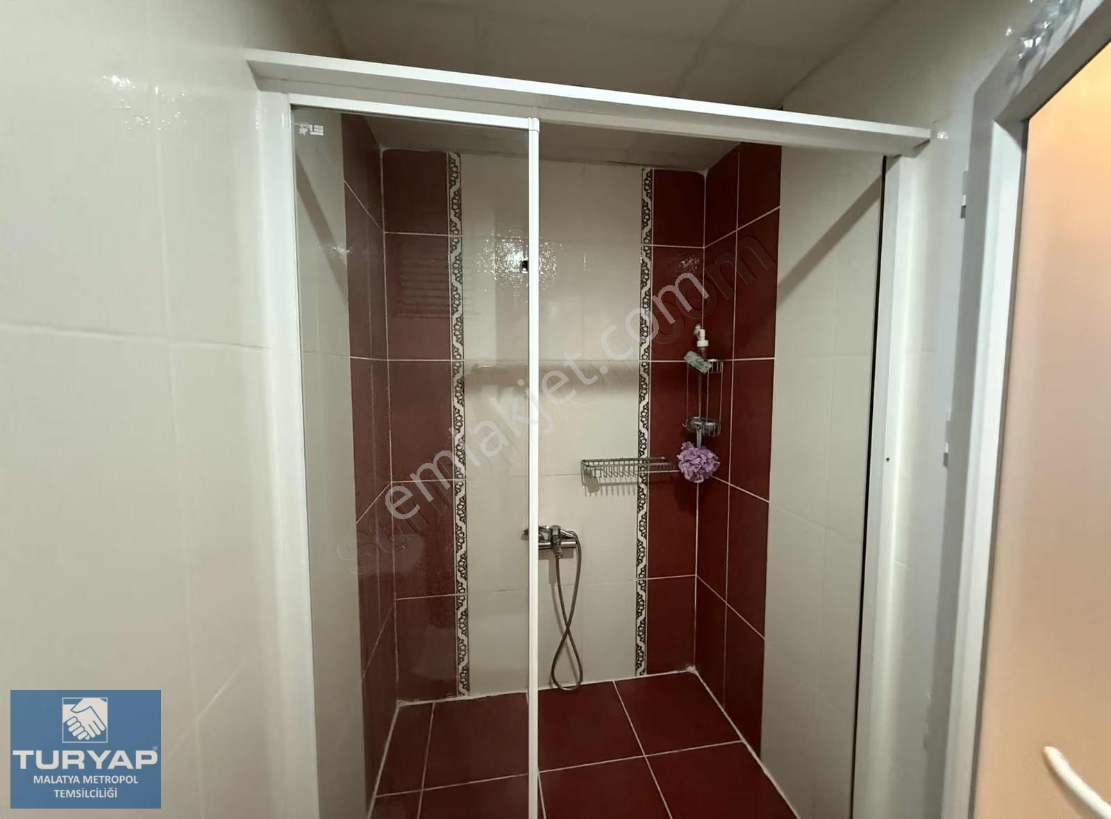 Turyap Metropol'den İstanbul Evlerinde 4+1 Eşyalı Kiralık Daire - Görsel 25
