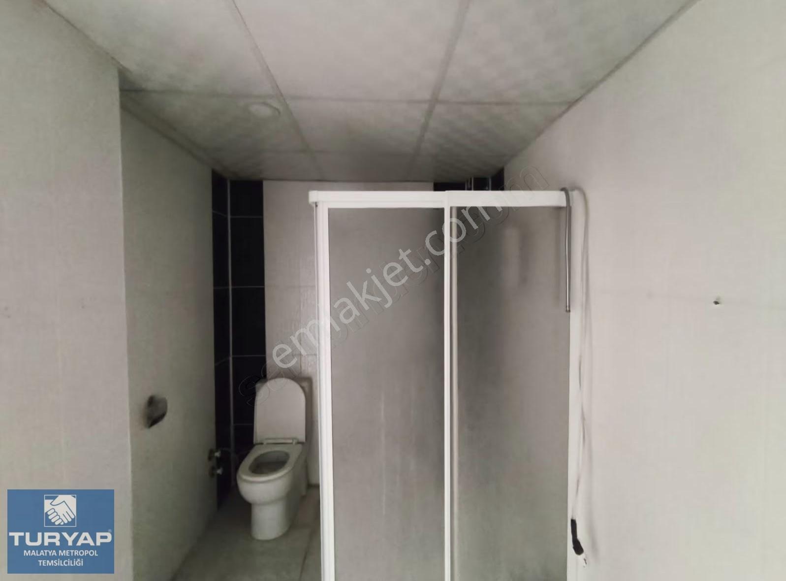 Turyap Metropol'den Yeni Adliye Karşısında Kiralık 3+1 Ofis/büro - Görsel 24