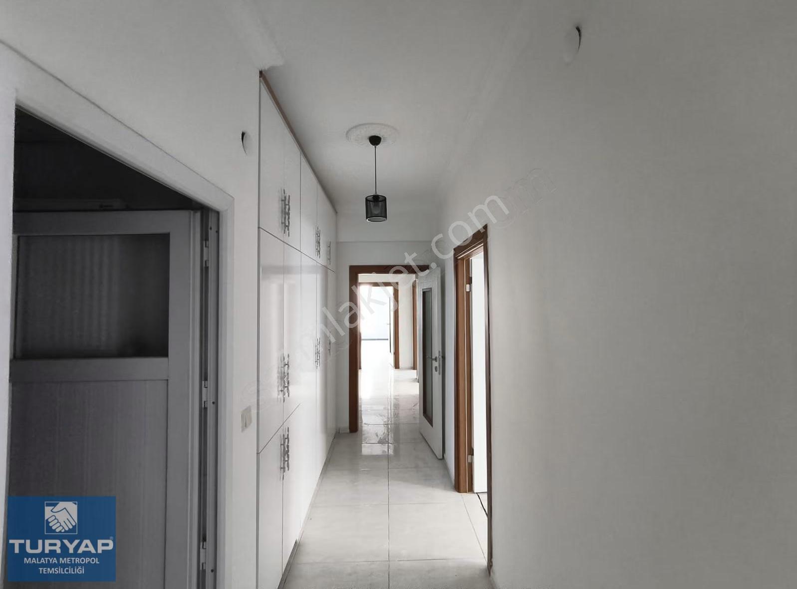 Turyap Metropol'den Yeni Adliye Karşısında Kiralık 3+1 Ofis/büro - Görsel 16