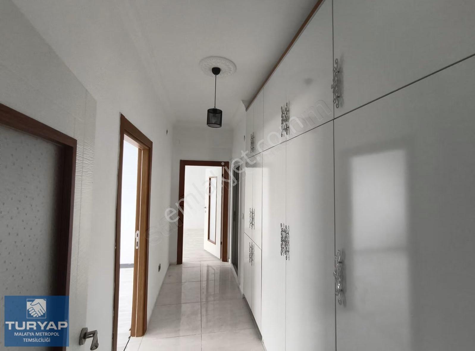 Turyap Metropol'den Yeni Adliye Karşısında Kiralık 3+1 Ofis/büro - Görsel 34