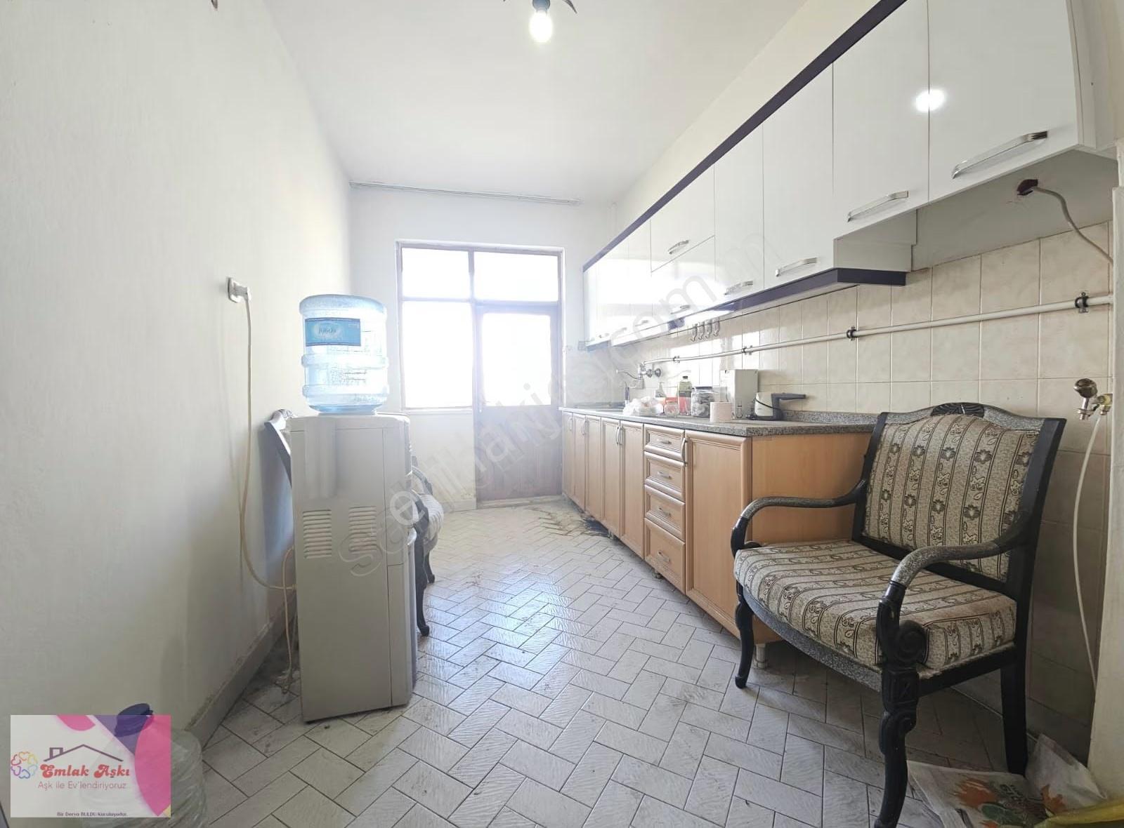 Emlak Aşkı Güvencesiyle Park Cepheli Acil Satılık - Görsel 24