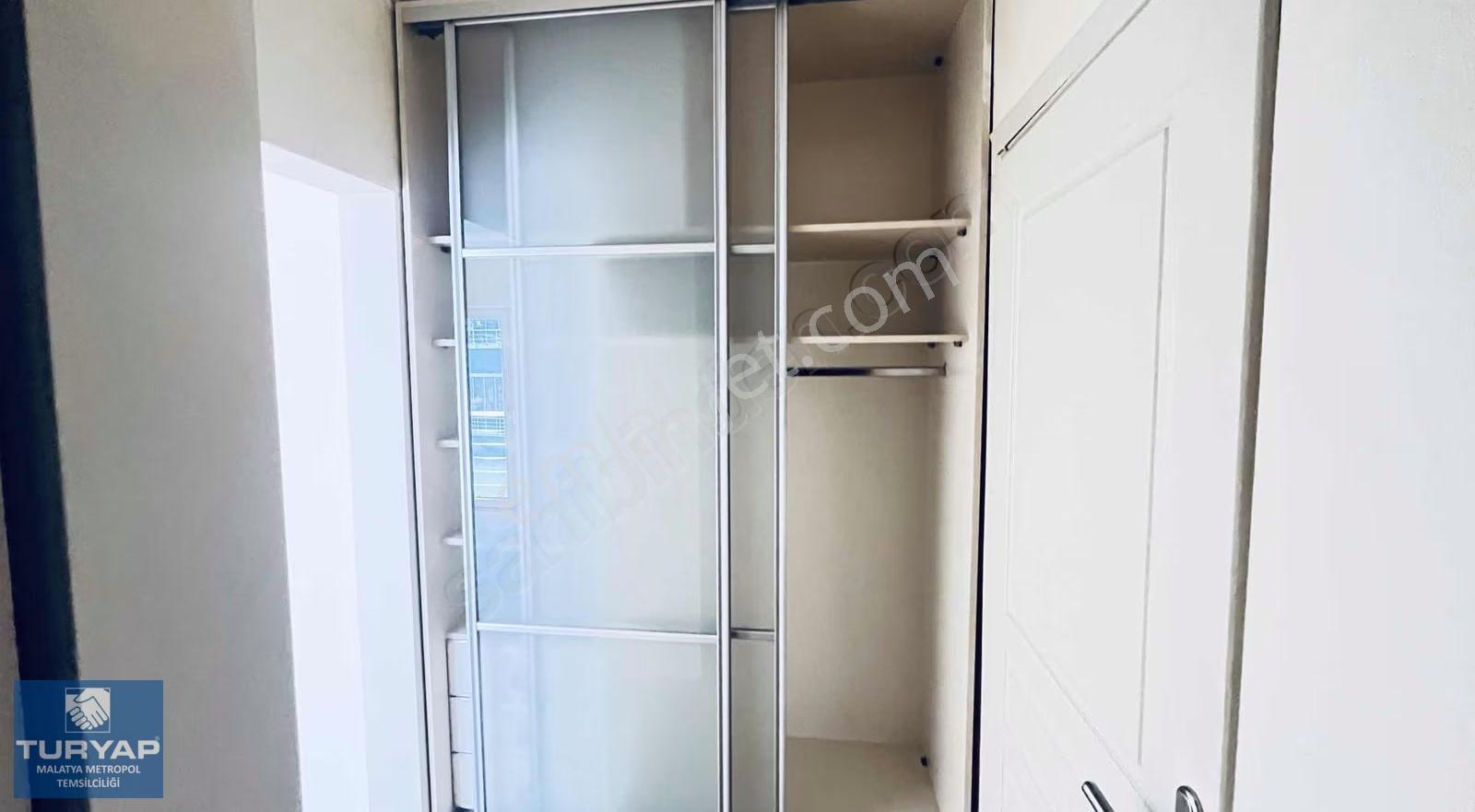 Turyap Metropol`den Fahrikayahan Cadde Üstünde Kiralık 4+1 Daire - Görsel 15