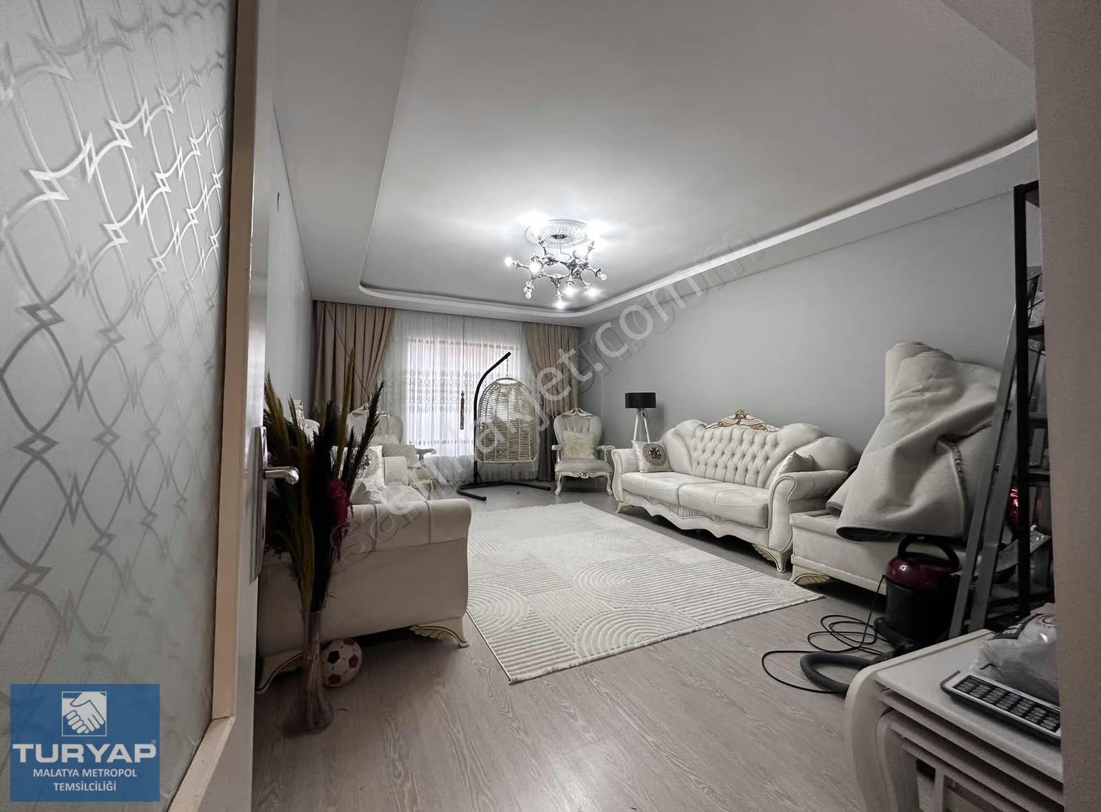 Turyap Metropolden Sarıcıoğlunda 4+1 Satılık Daire - Görsel 26