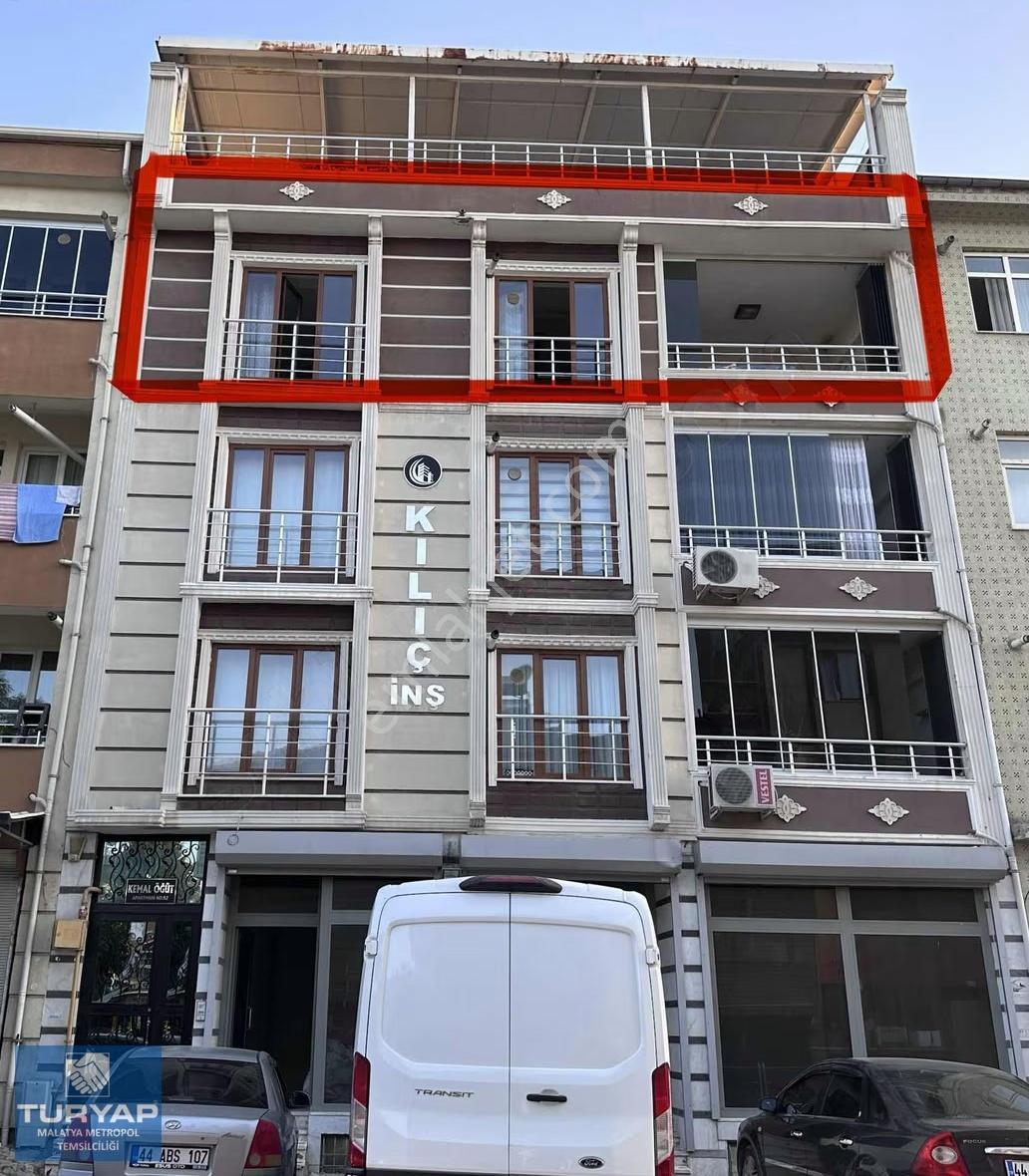 Turyap Metropolden Sarıcıoğlunda 4+1 Satılık Daire