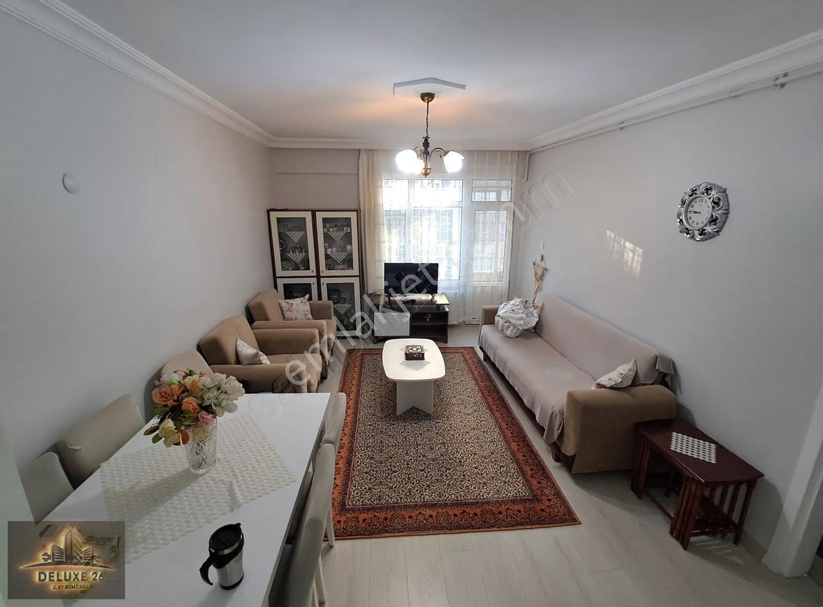 Deluxe 26 'dan Nezih Muhitte İçi Yapılı Bahçeli 2+1 85 M2 Fırsat - Görsel 21