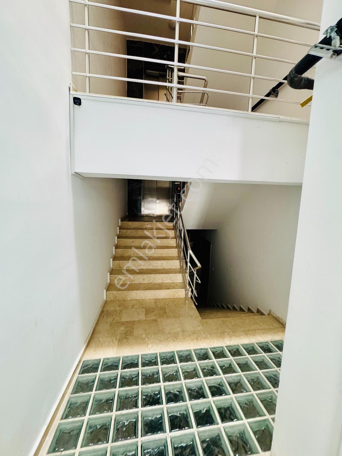 Seğmenler 1+1 Eşyalı Şehir Manzaralı Temiz Kiralık Daire - Görsel 27