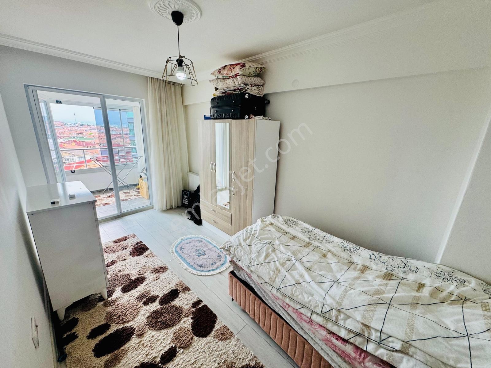Seğmenler 1+1 Eşyalı Şehir Manzaralı Temiz Kiralık Daire - Görsel 4