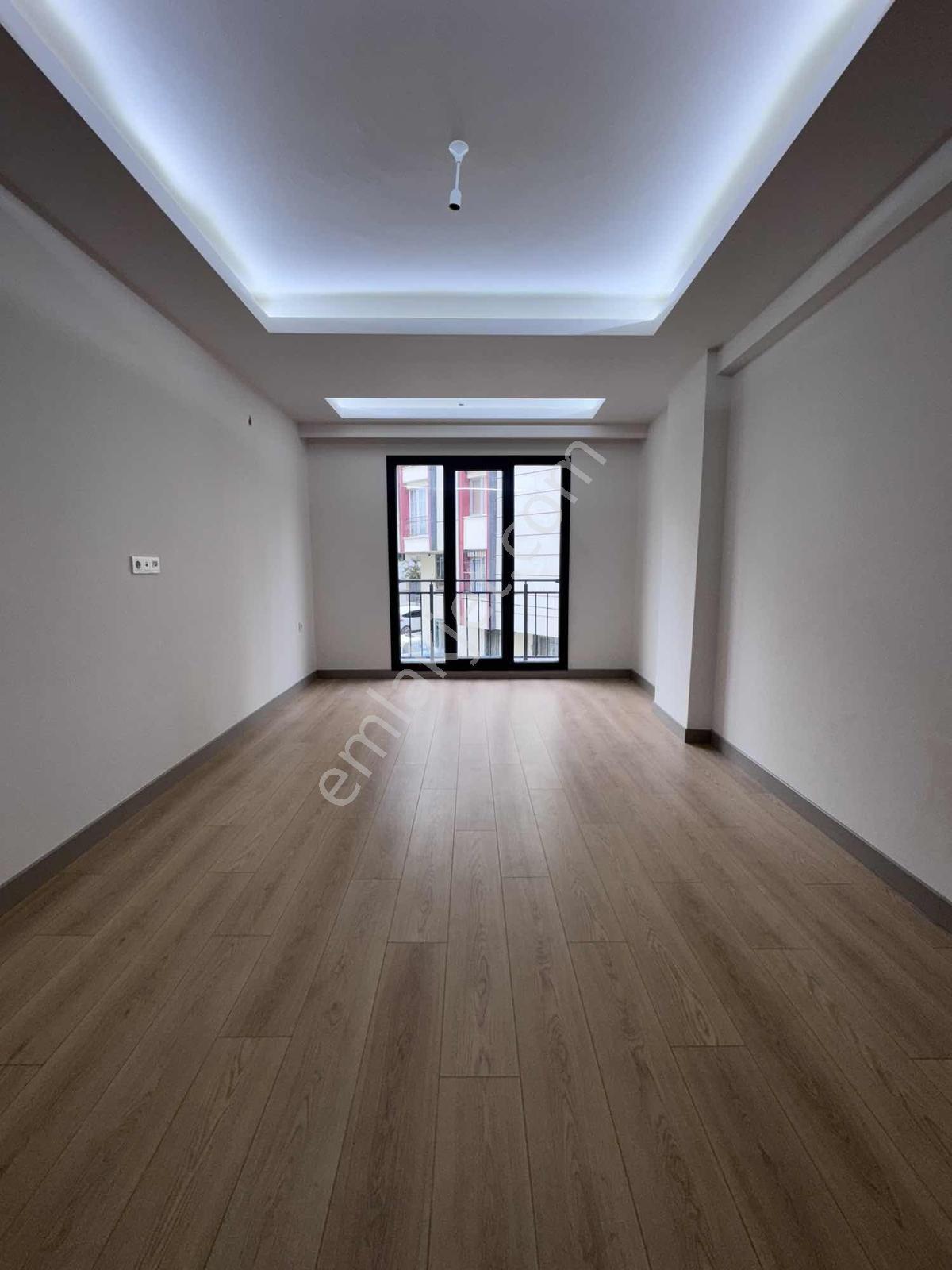 Arnavutköy Anadolu Mahallesinde Satılık 2+1 Lüks Daire - Görsel 5