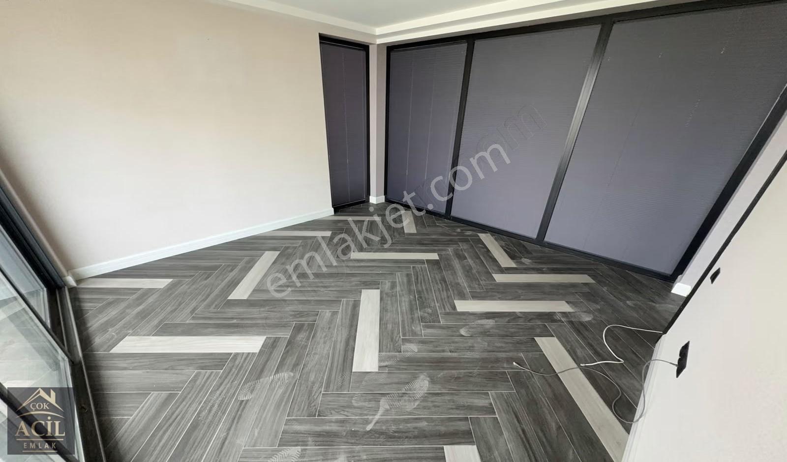 Çok Acil'den Ovacık Bulvar'da Yüksek Katta 5+1 Kiralık Daire! - Görsel 13