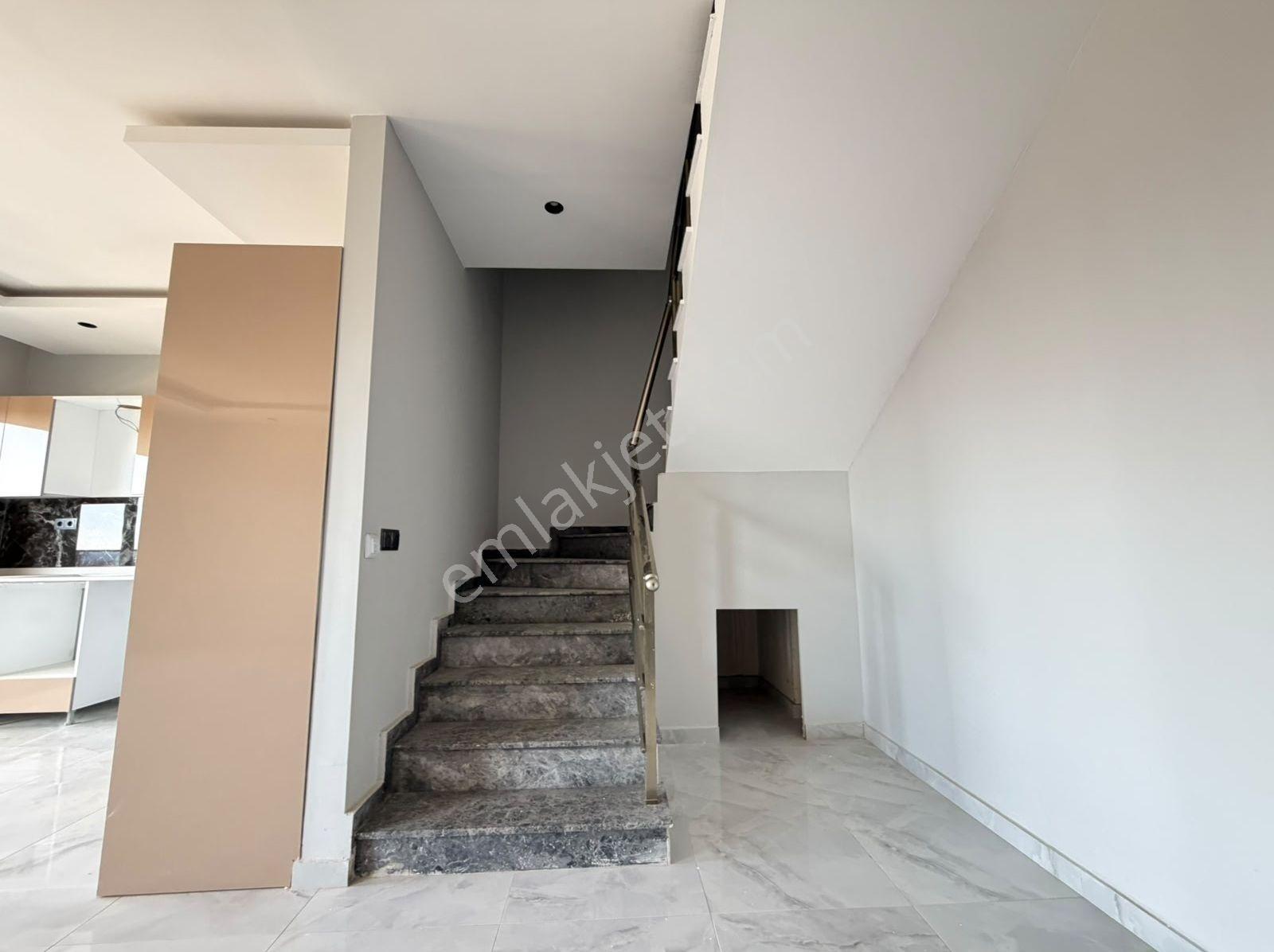 Oba Da Kiralık Sıfır 3+1 Dubleks Daire - Görsel 9