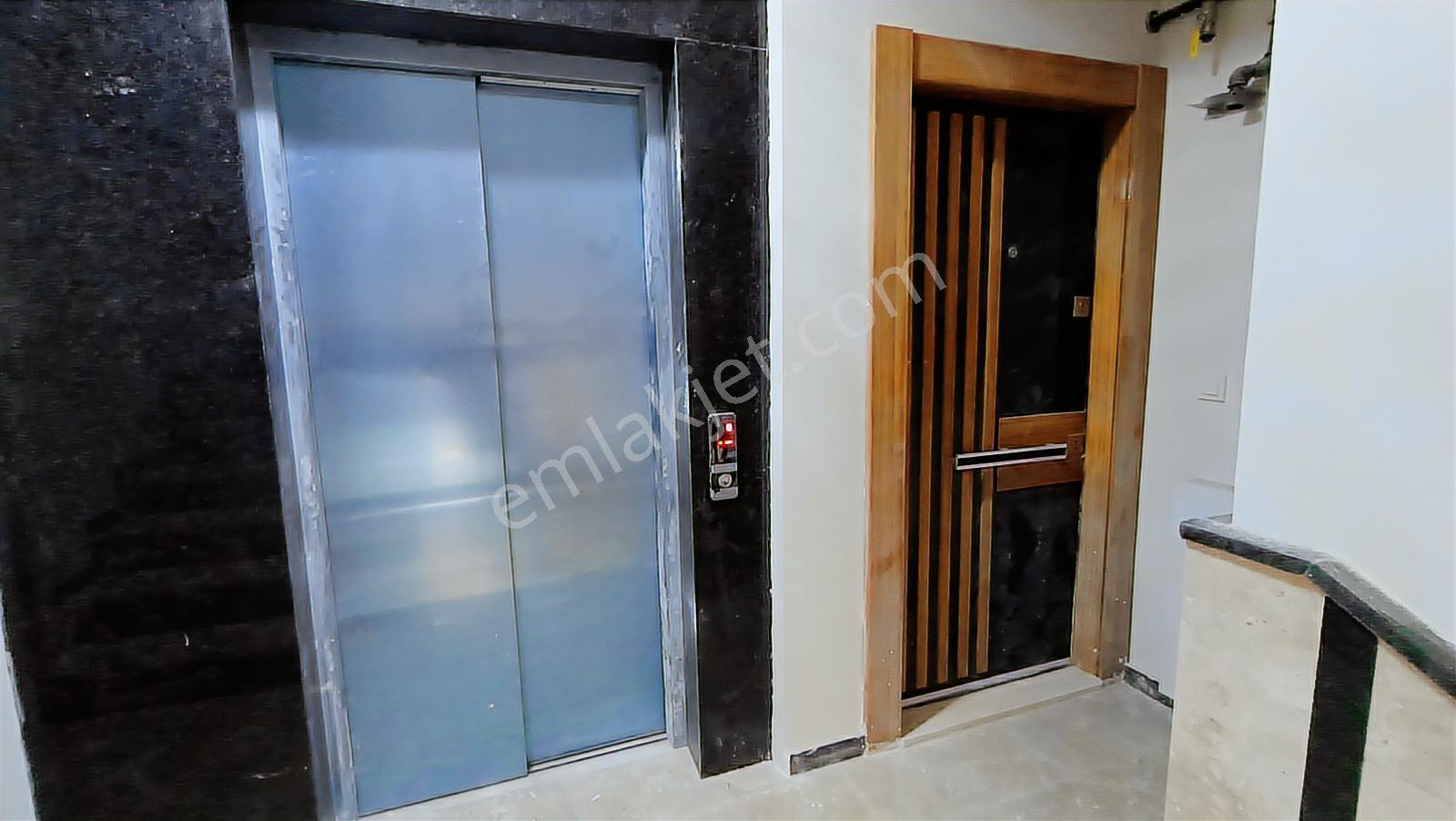 Sancaktepe Yenidoğan Mh'de 2+1 Arakat Daire Geniş Kullanışlı - Görsel 19