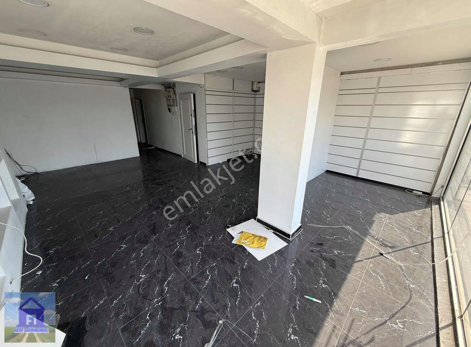 Şirinevlerde E-5 Cepheli 85m2 4+1 Klimalı Kiralık Ofis - Görsel 11