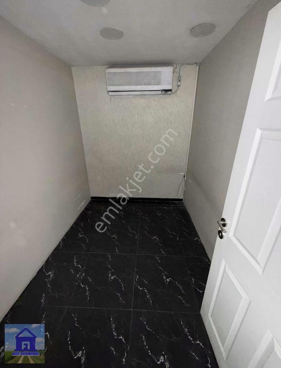 Şirinevlerde E-5 Cepheli 85m2 4+1 Klimalı Kiralık Ofis - Görsel 26