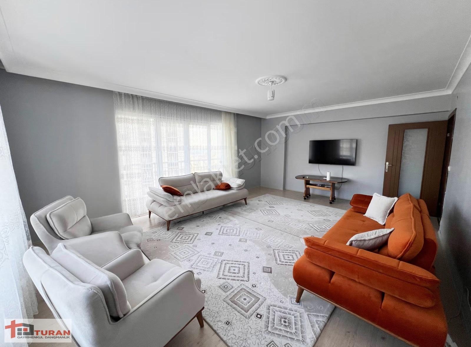 Selim Caddesi'nde -site İçerisinde- Manzaralı Kilerli Yapılı 3+1 - Görsel 34