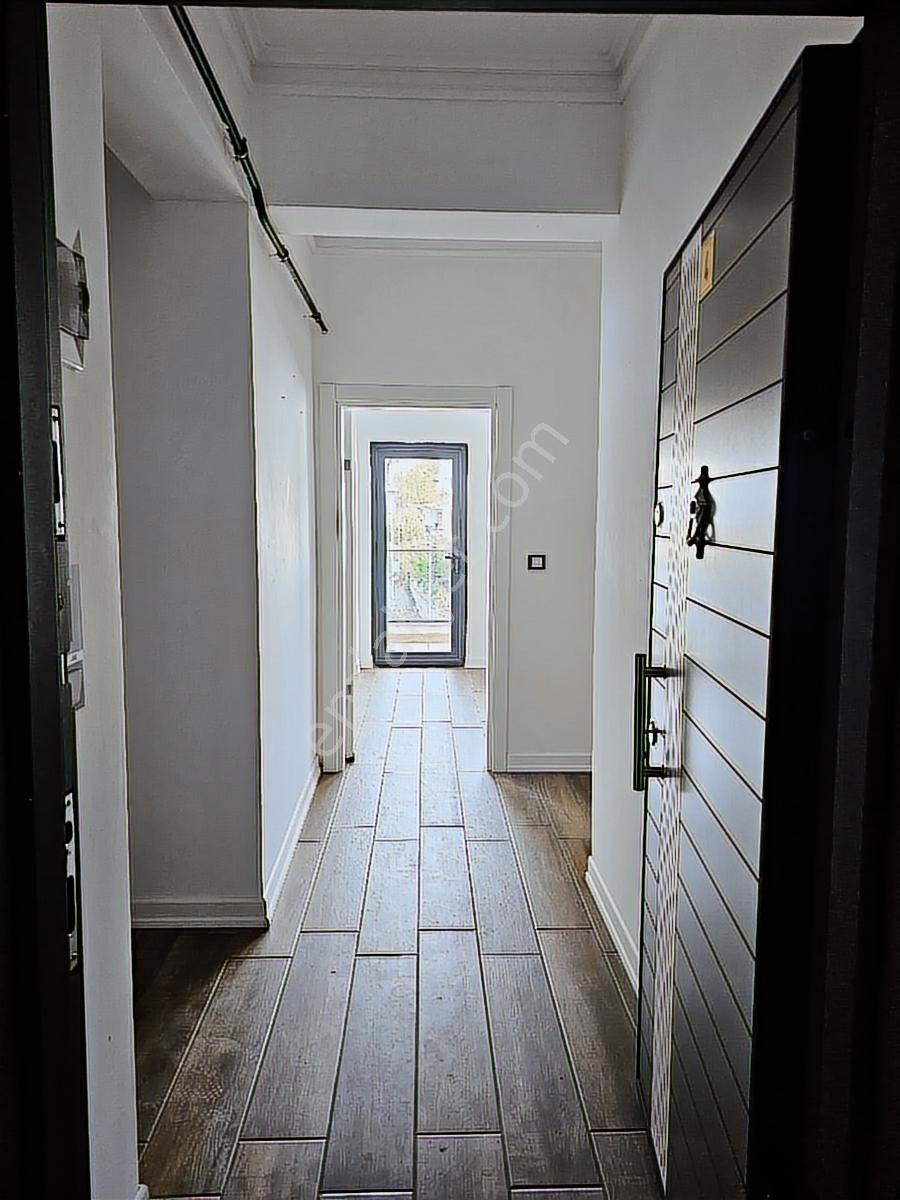 Cadde Üzeri Merkezi Konumda 2+1 Satılık Daire - Görsel 10