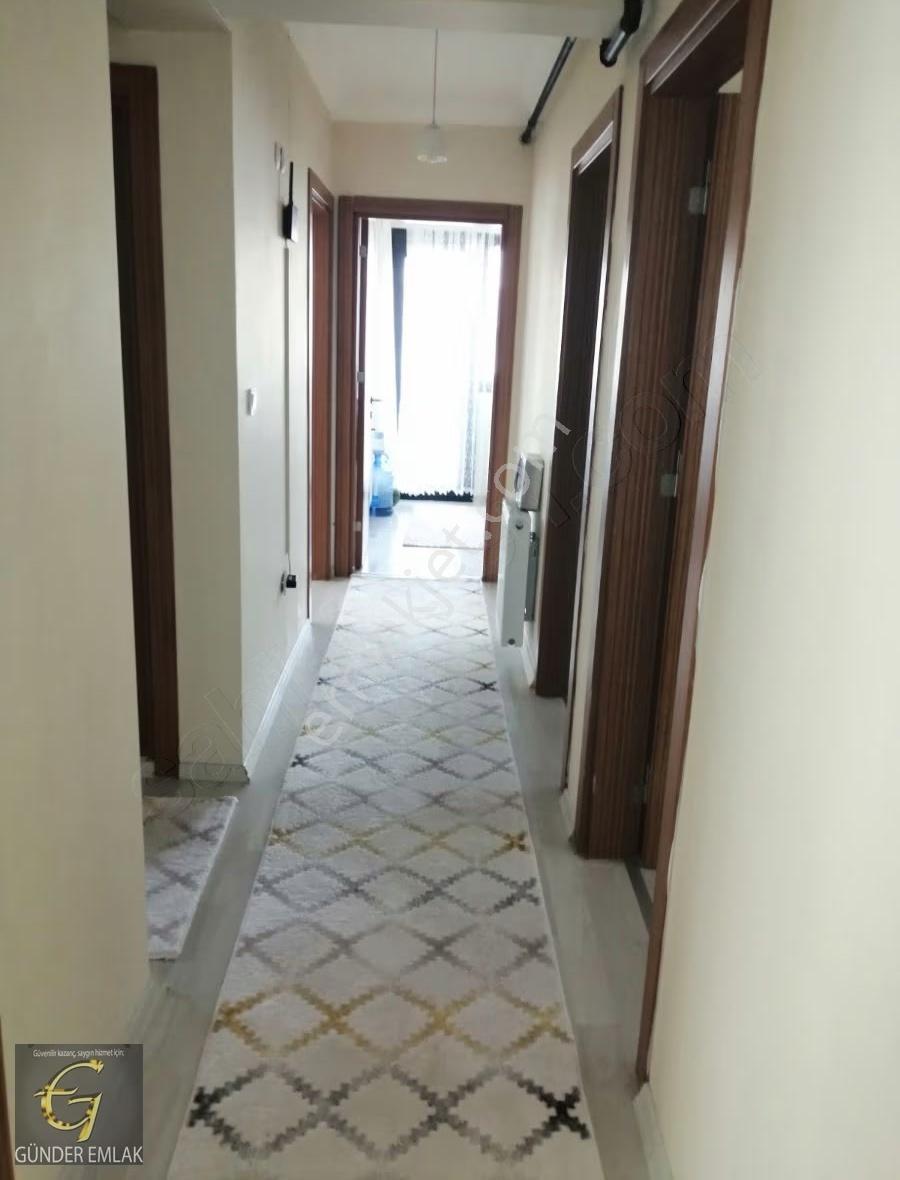 Kazımdirik Mahallesinde 3+1 Kiralık Daire - Görsel 5