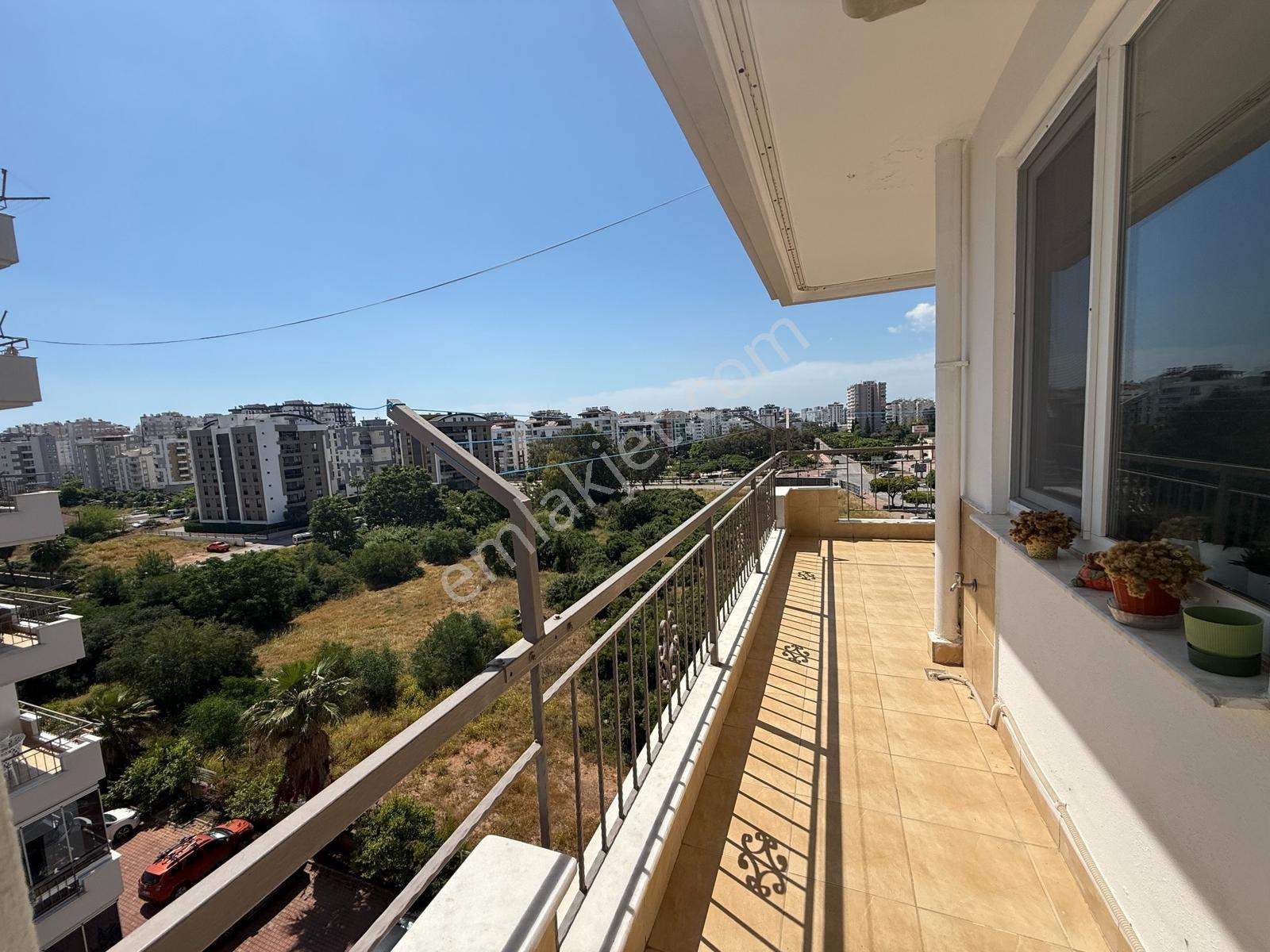 Uncalı'da Geniş Ve Ferah 3+1 Kiralık Daire - Görsel 25