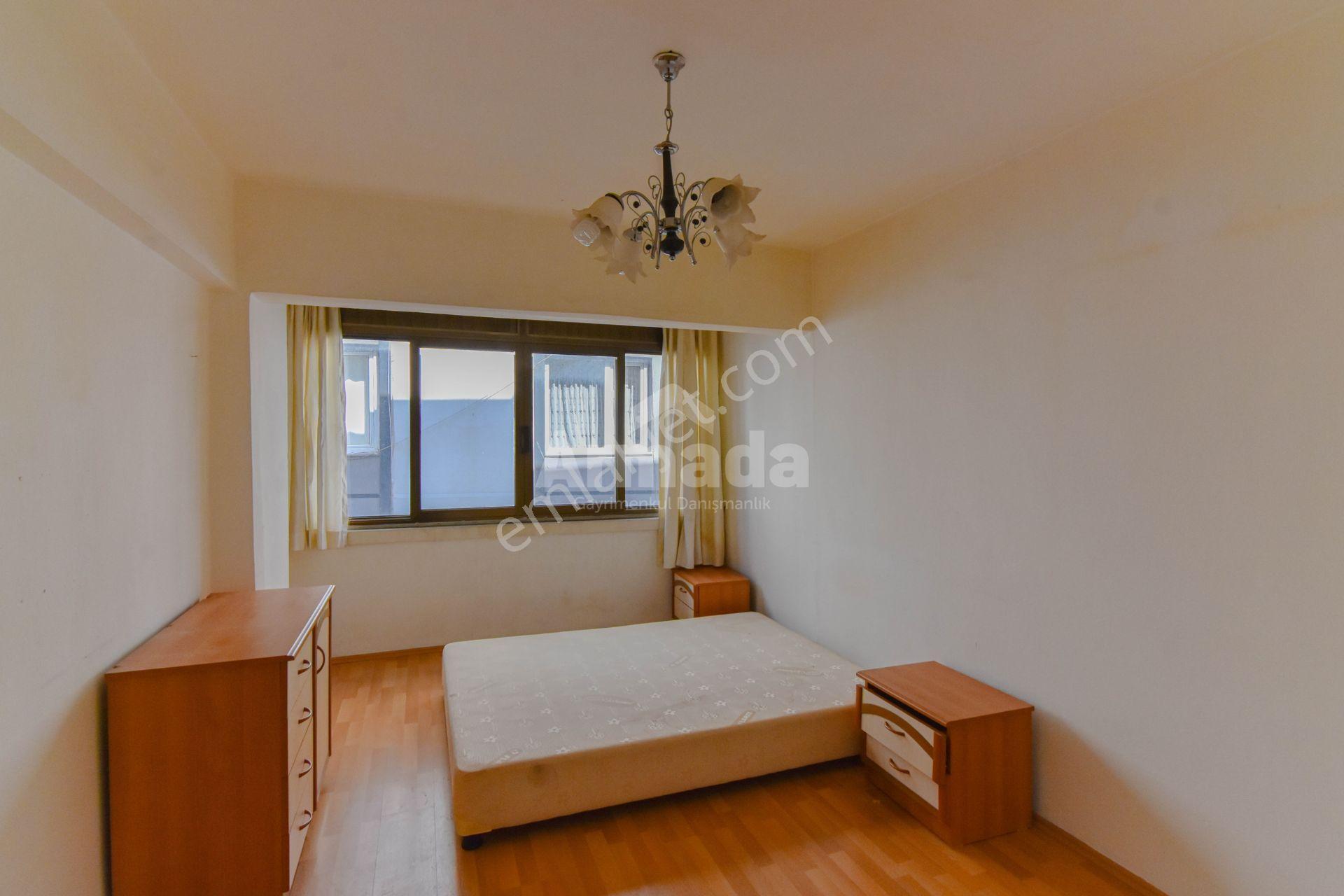 Kuşadası Merkezde Ana Yola Yakın 3+1 Geniş Daire - Görsel 10